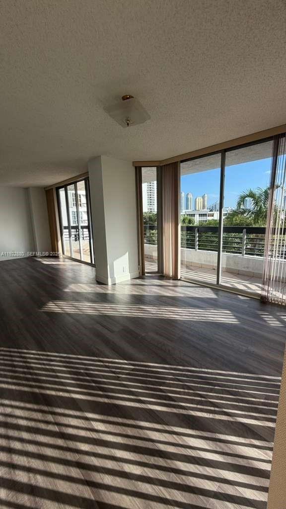 3400 NE 192nd St #504 Aventura, FL 33180