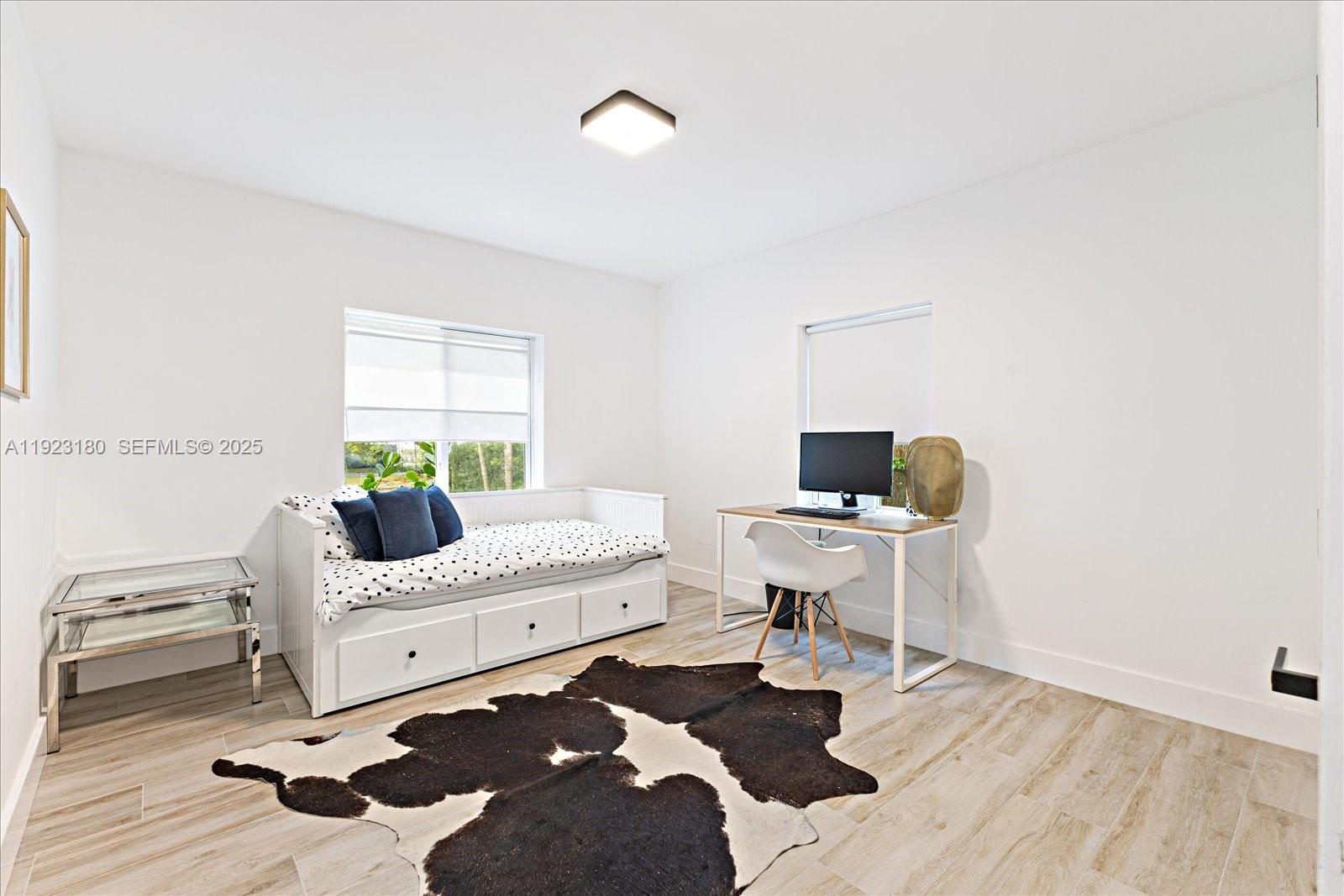 228 SW 25th Rd Miami, FL 33129