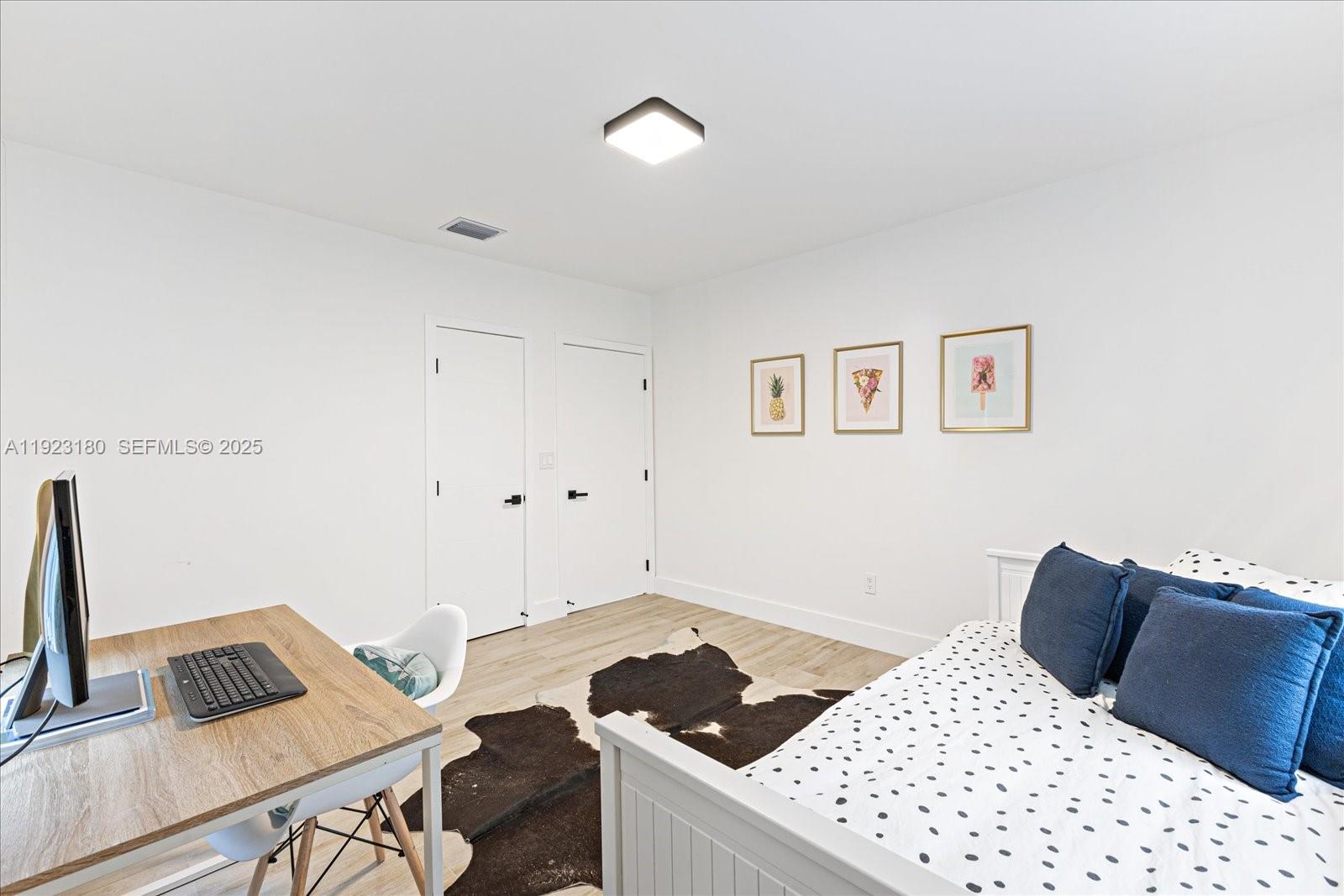 228 SW 25th Rd Miami, FL 33129