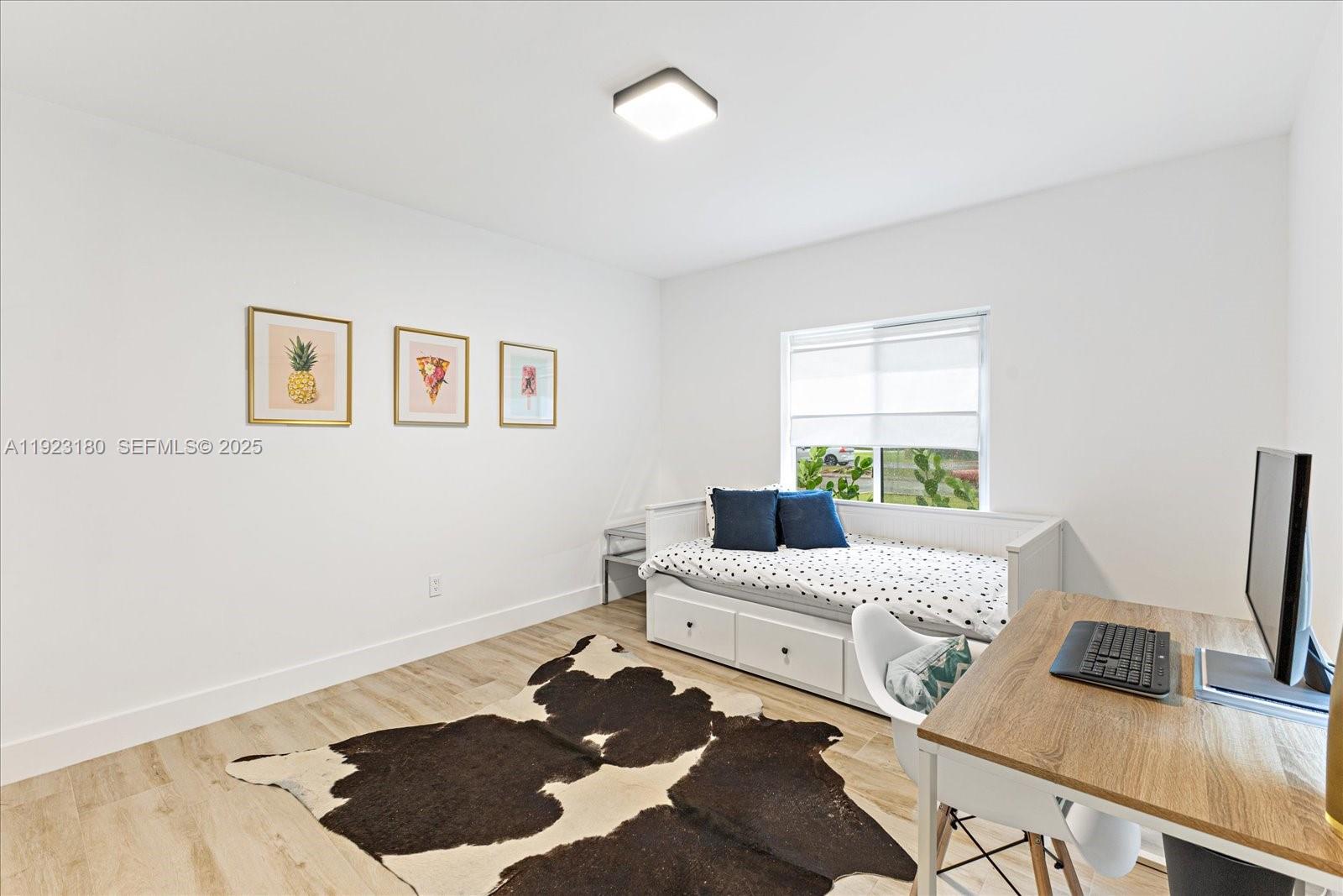 228 SW 25th Rd Miami, FL 33129