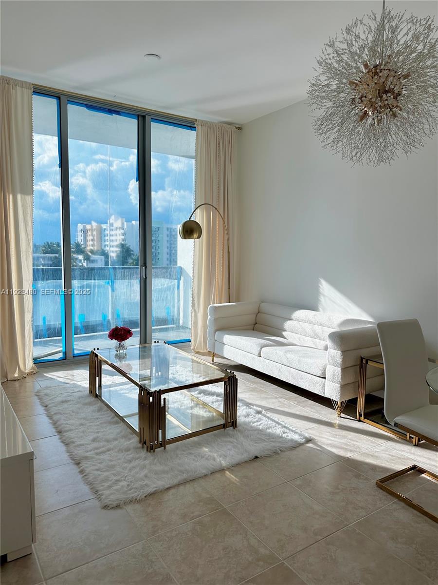 7930 East Dr #DR North Bay Village, FL 33141