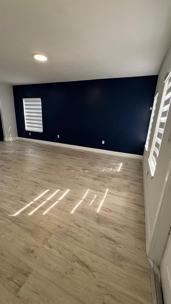 22175 Miami Ave #01 Miami, FL 33170