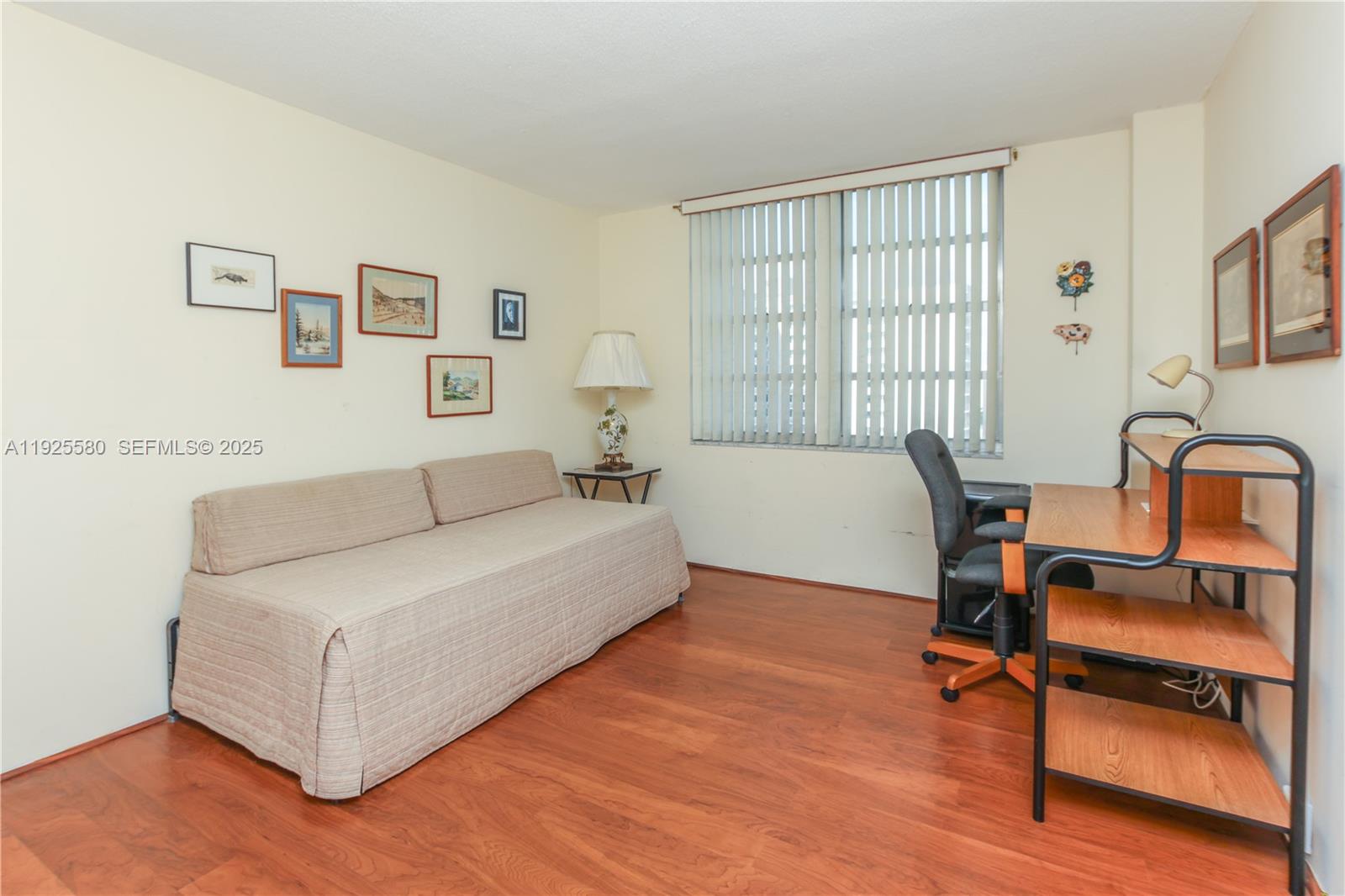 2780 NE 183rd St #901 Aventura, FL 33160