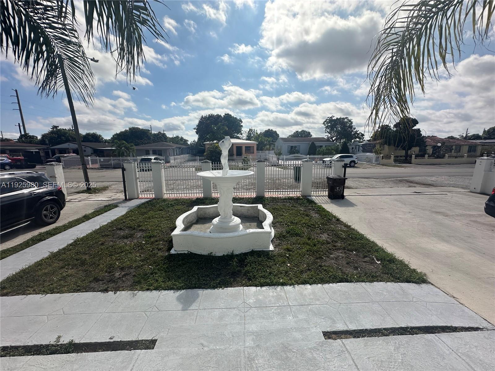 659 E 19th St #659 Hialeah, FL 33013