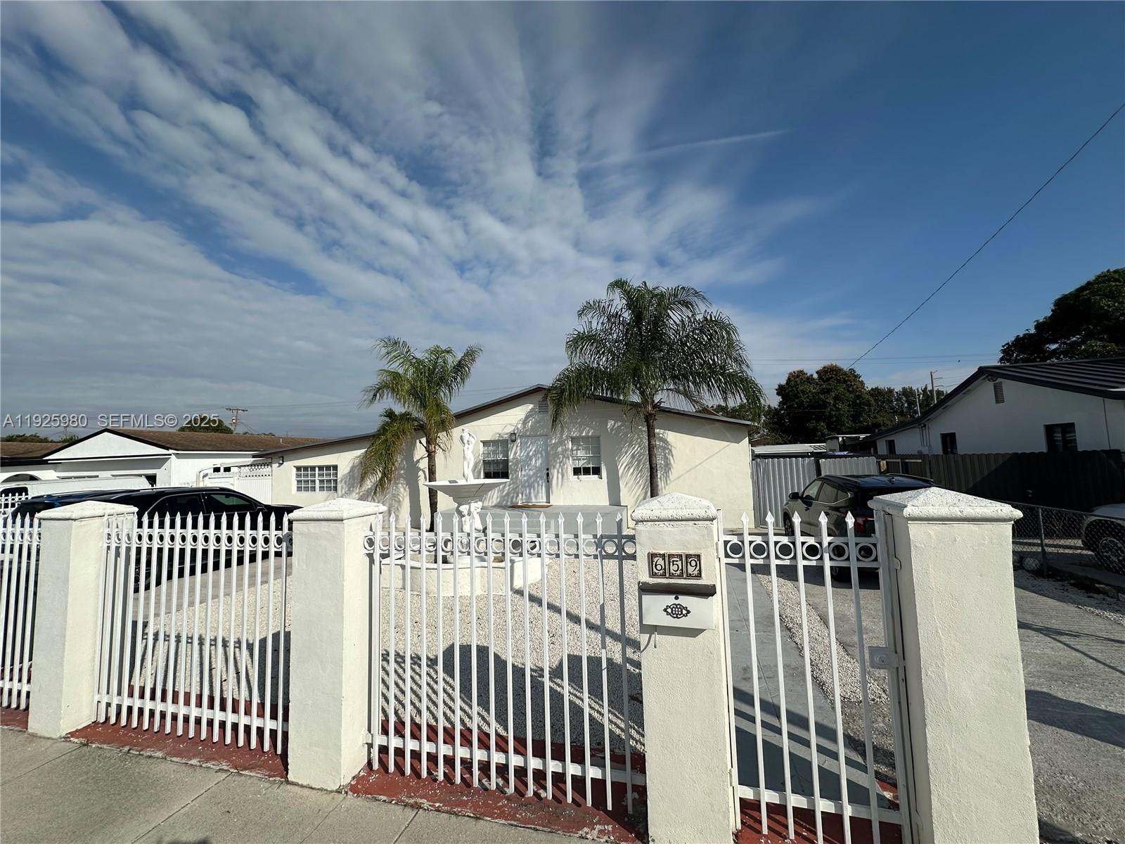 659 E 19th St #659 Hialeah, FL 33013