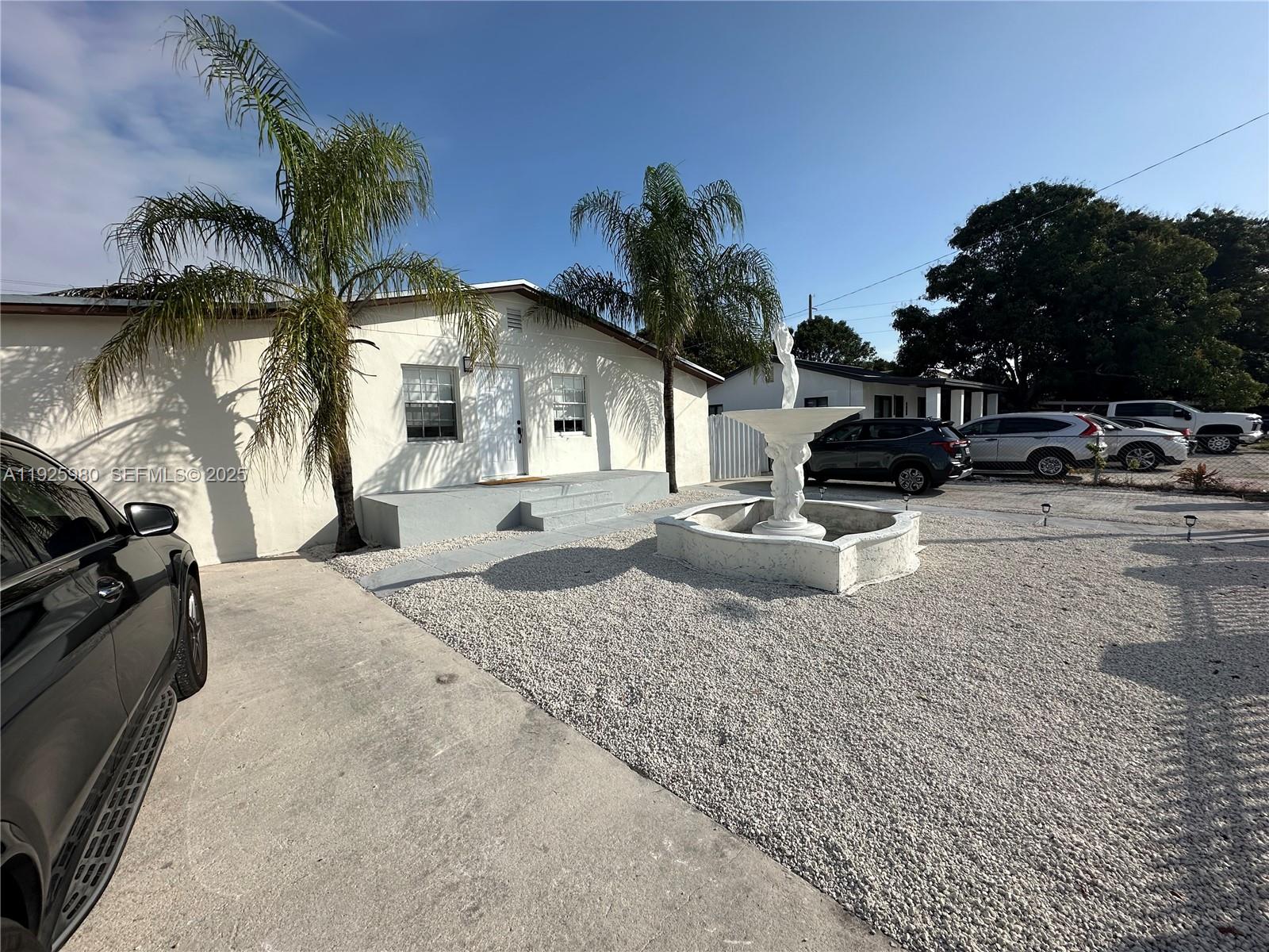 659 E 19th St #659 Hialeah, FL 33013