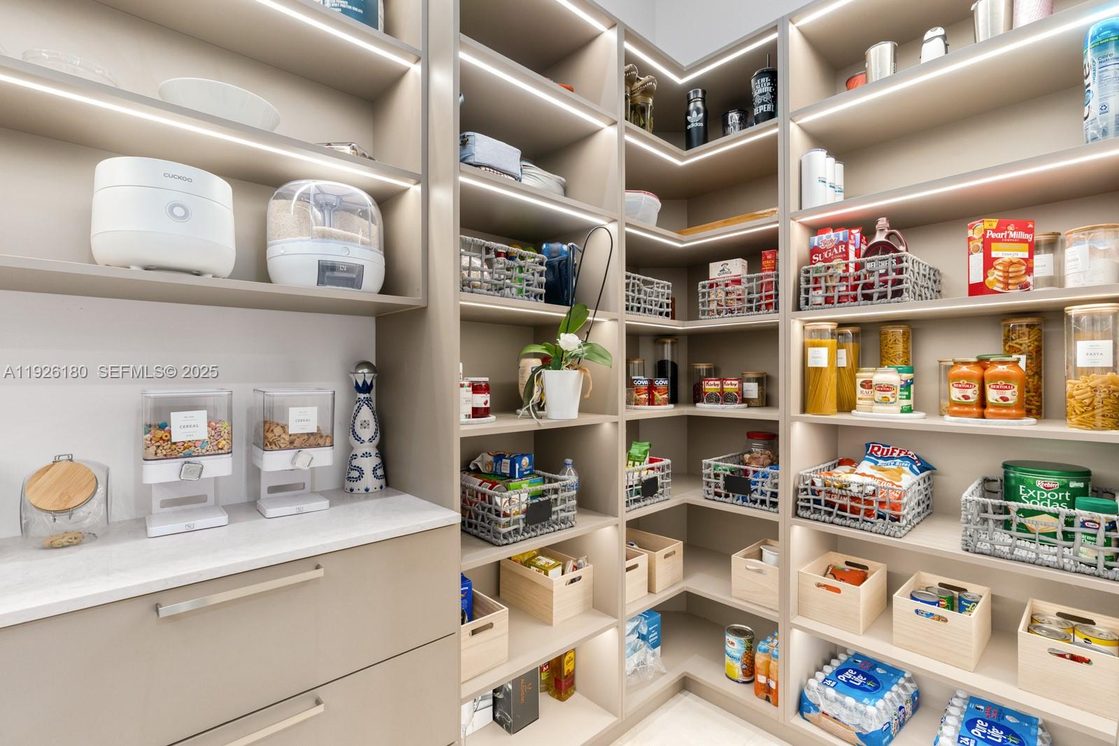 80 NW 129th Ave Miami, FL 33182