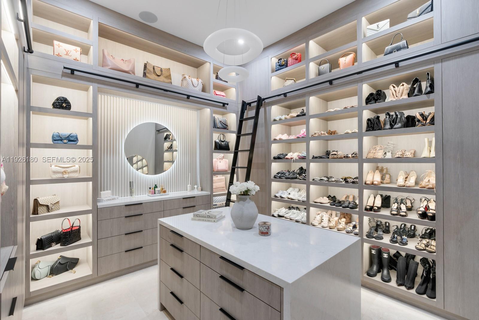 80 NW 129th Ave Miami, FL 33182