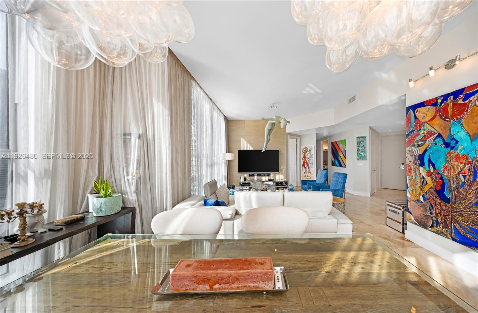 image The Mark on Brickell13