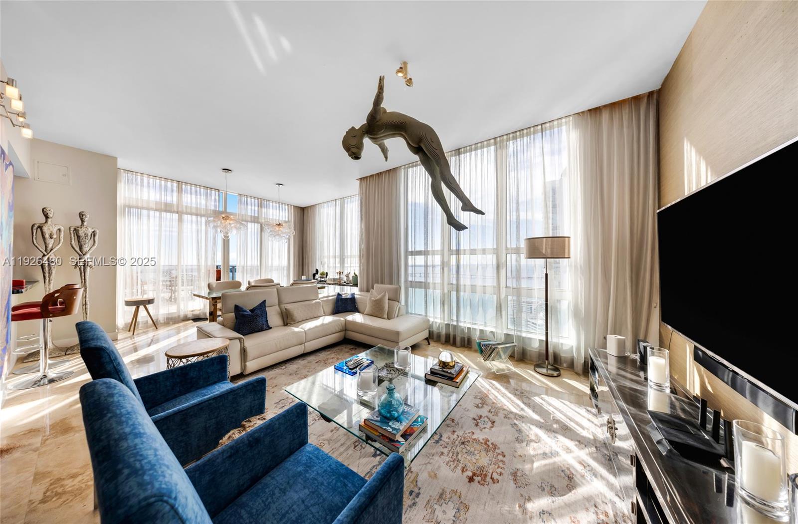 image The Mark on Brickell14