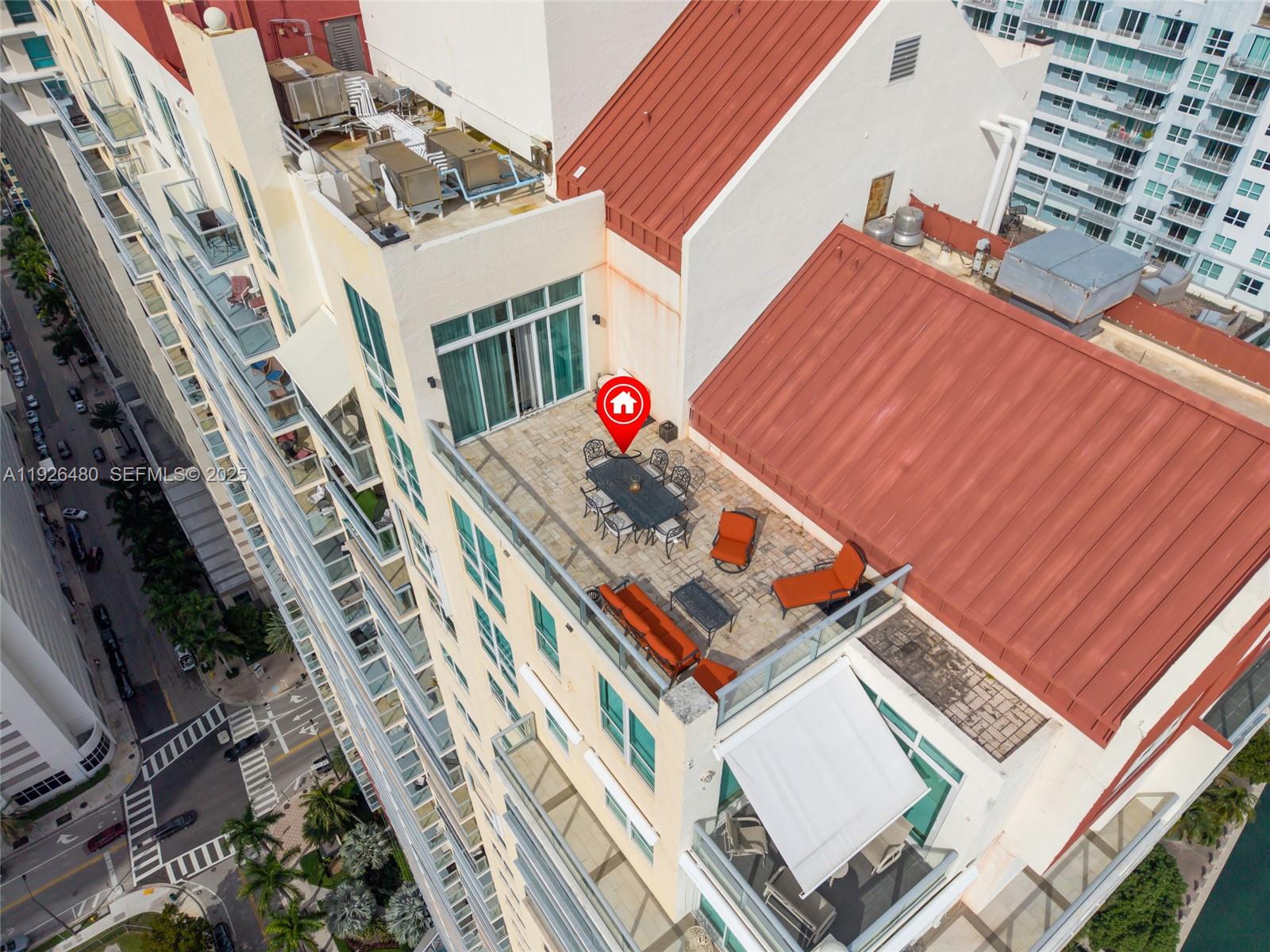 image The Mark on Brickell46