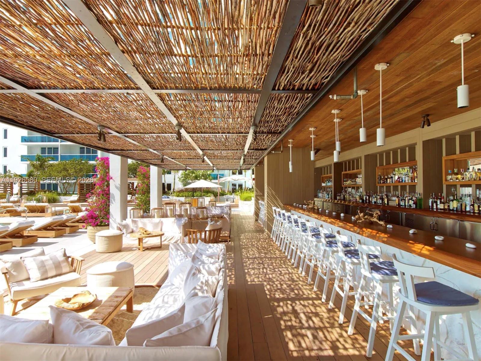 102 24th St #1413 Miami Beach, FL 33139