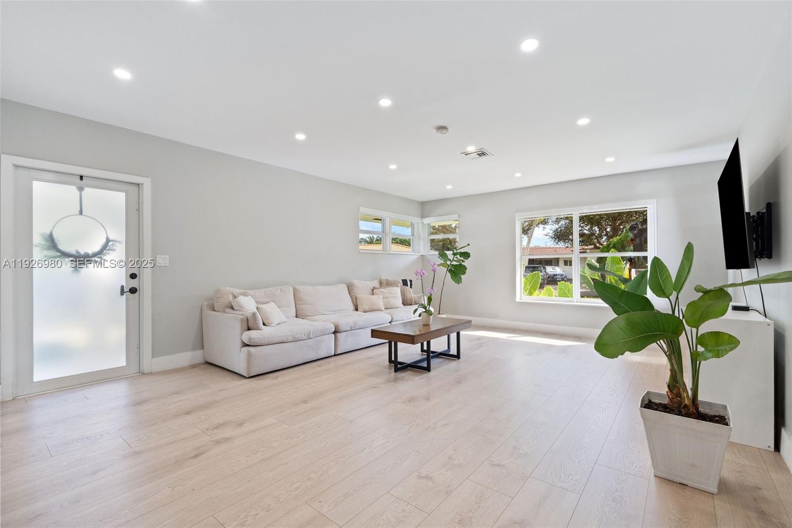 10650 NE 11th Ct Miami Shores, FL 33138