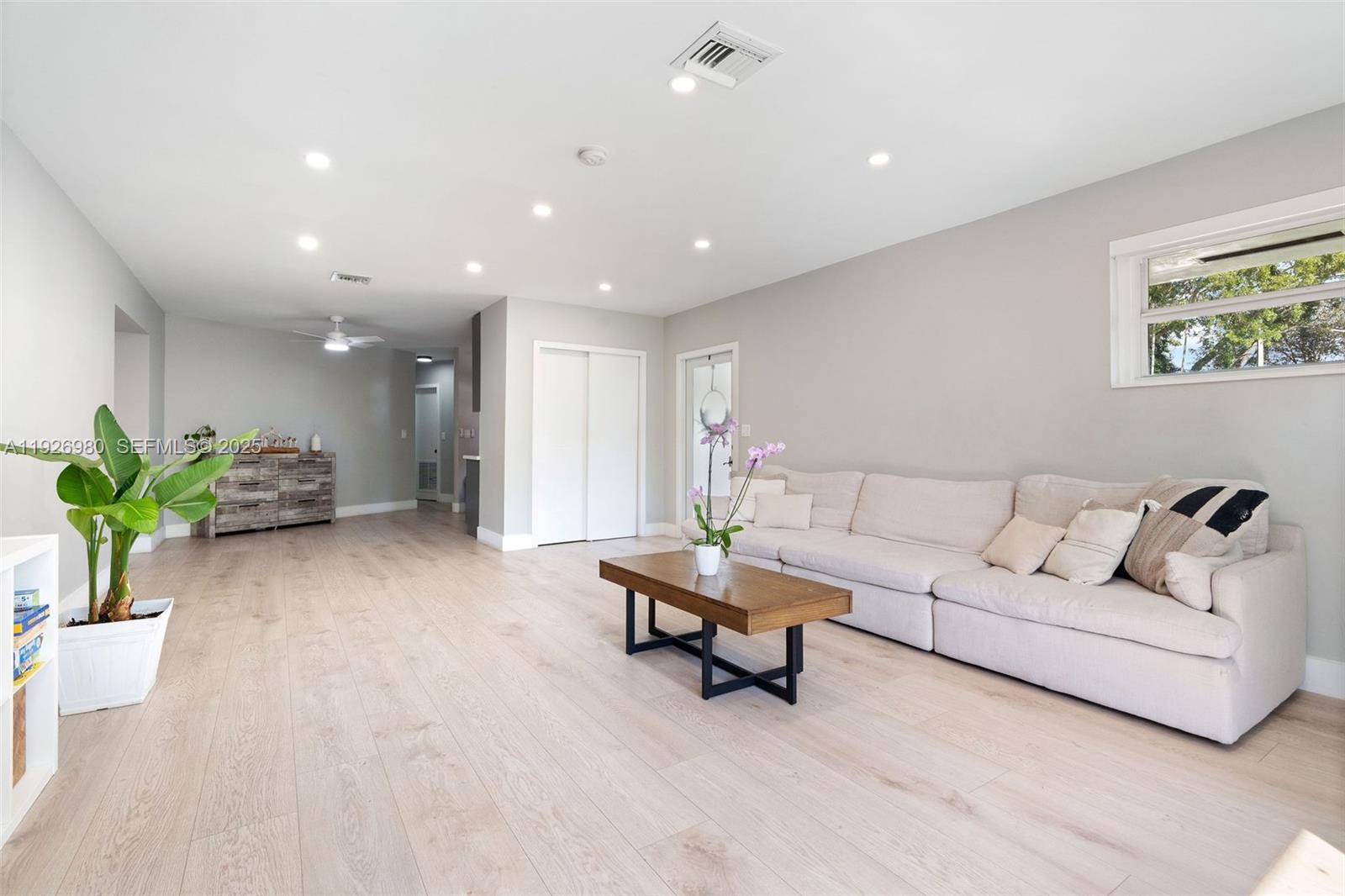 10650 NE 11th Ct Miami Shores, FL 33138