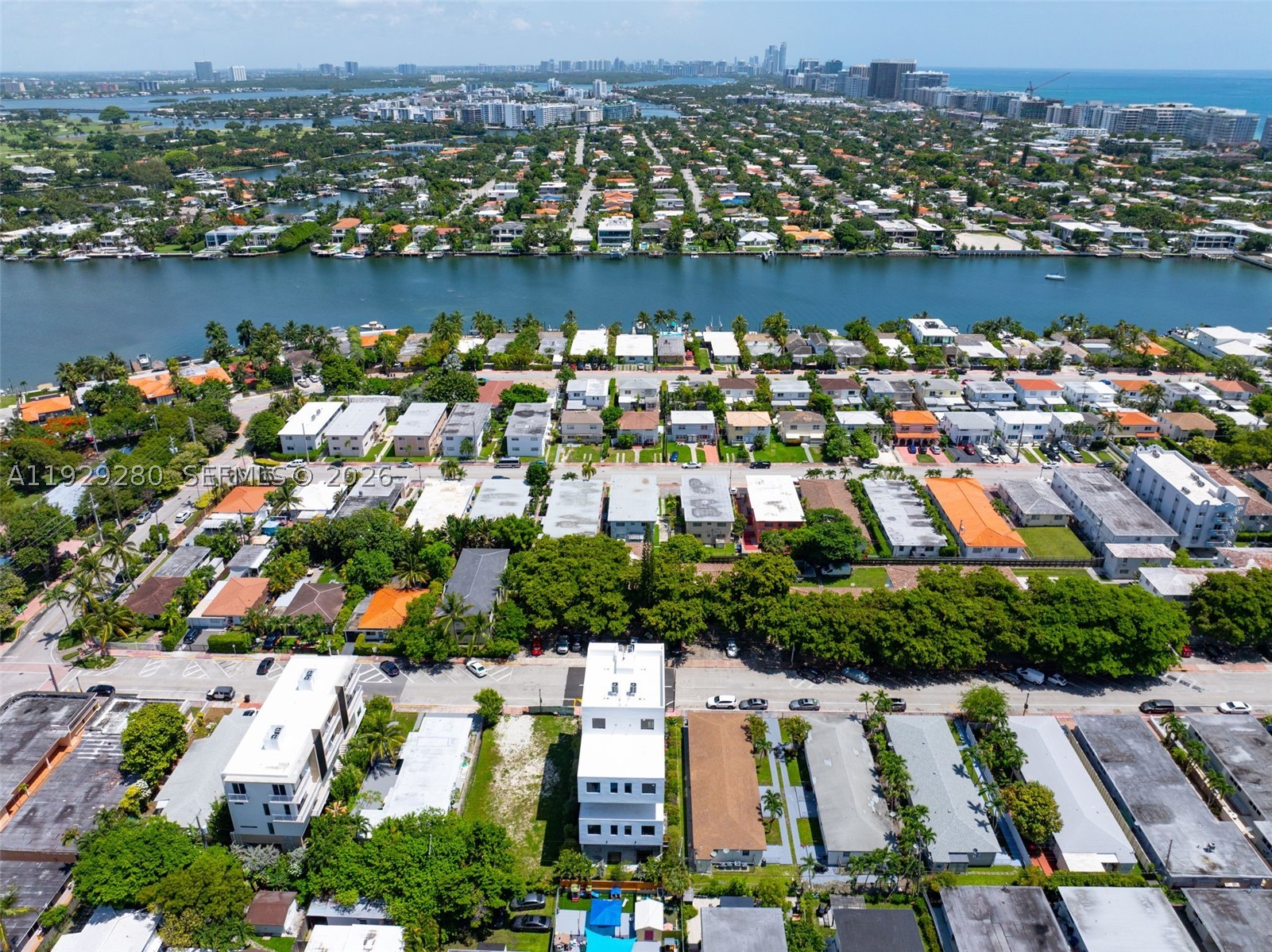 756 84th St #B Miami Beach, FL 33141