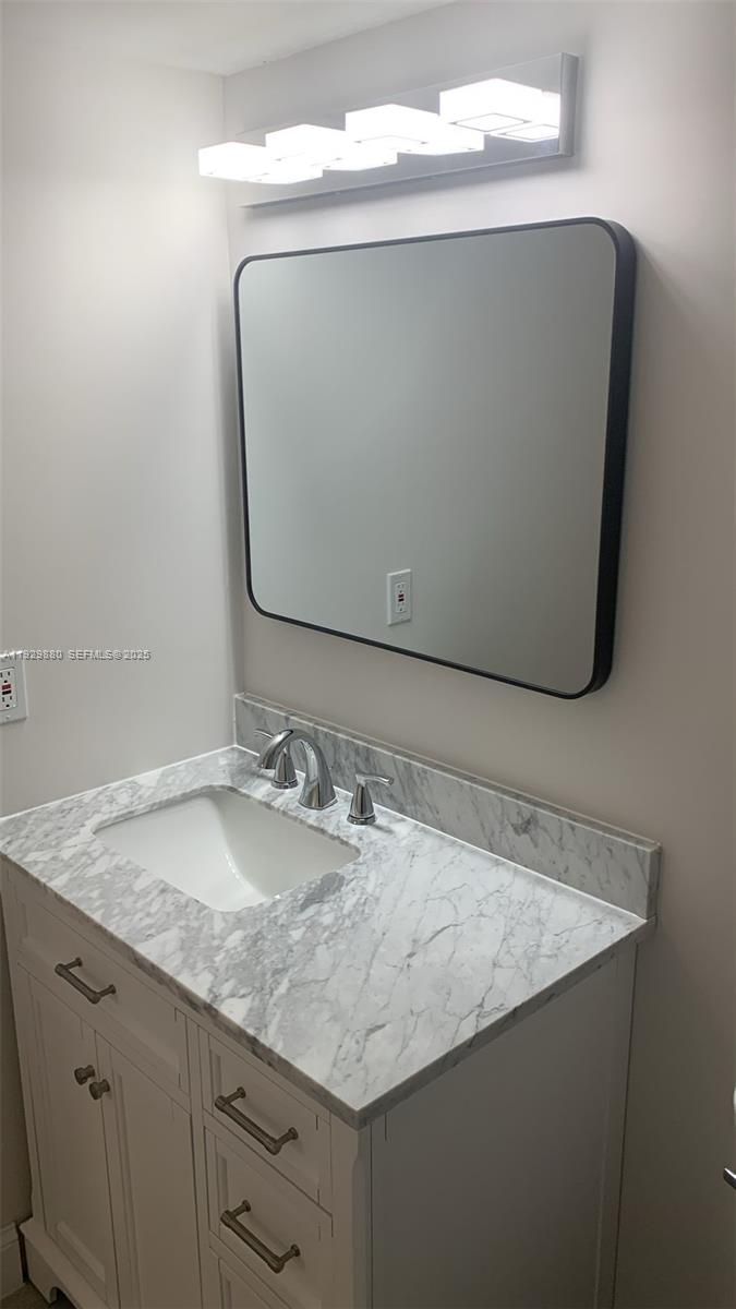 200 Leslie Dr #1106 Hallandale Beach, FL 33009