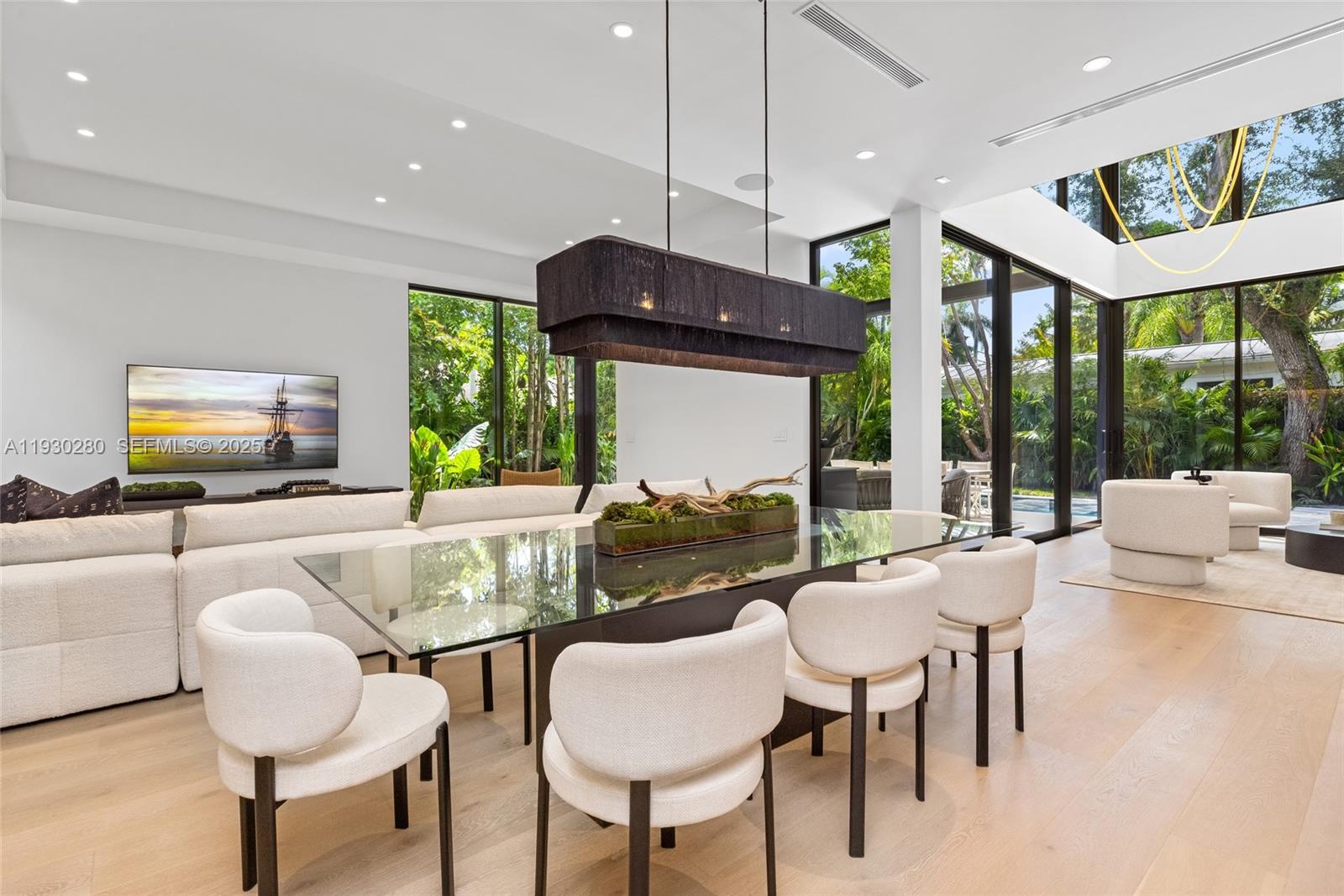 4024 Bonita Ave Miami, FL 33133