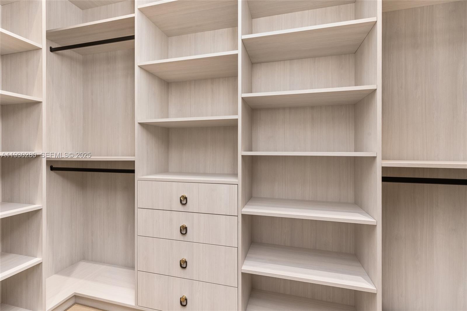 4024 Bonita Ave Miami, FL 33133