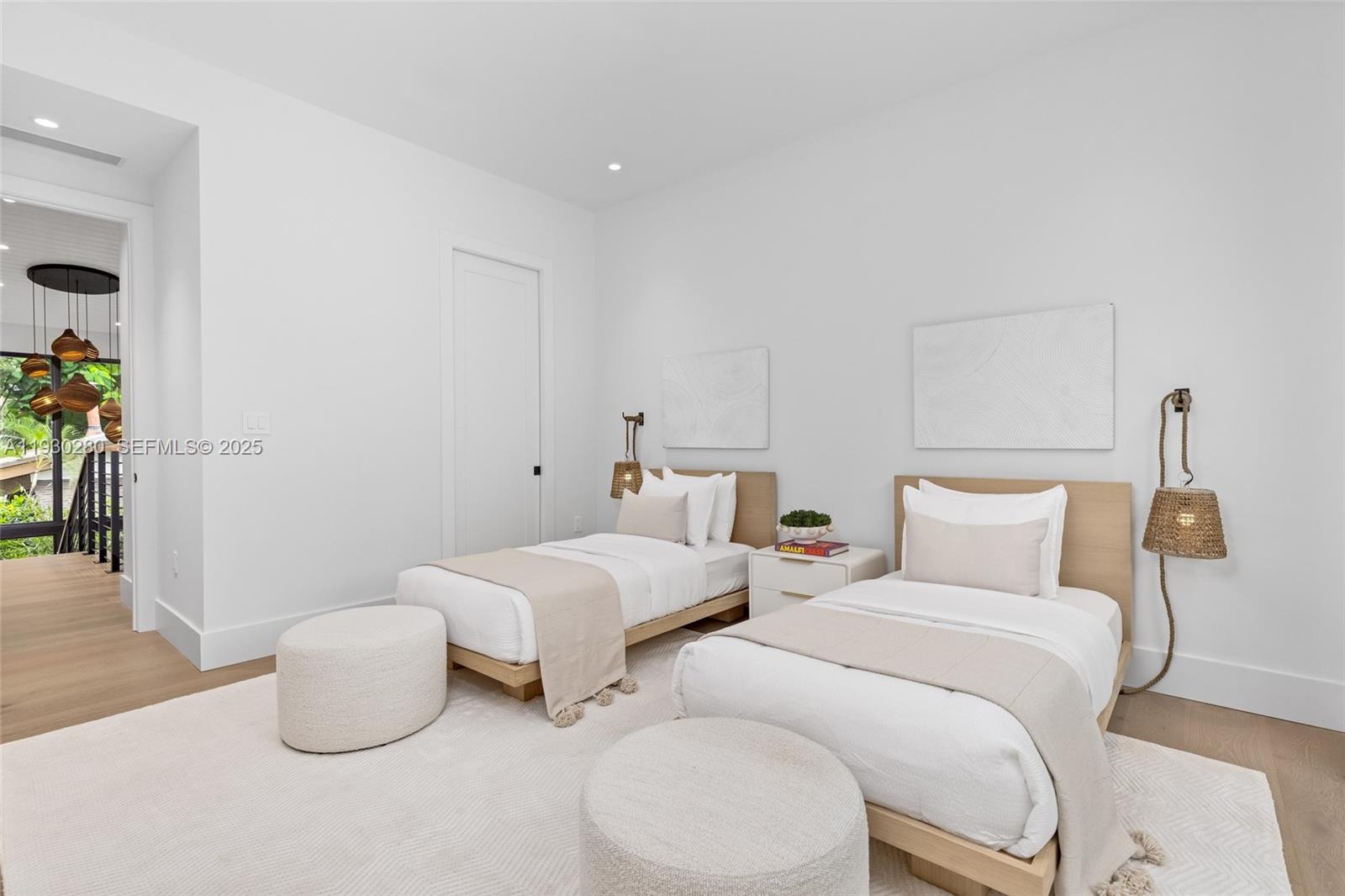 4024 Bonita Ave Miami, FL 33133