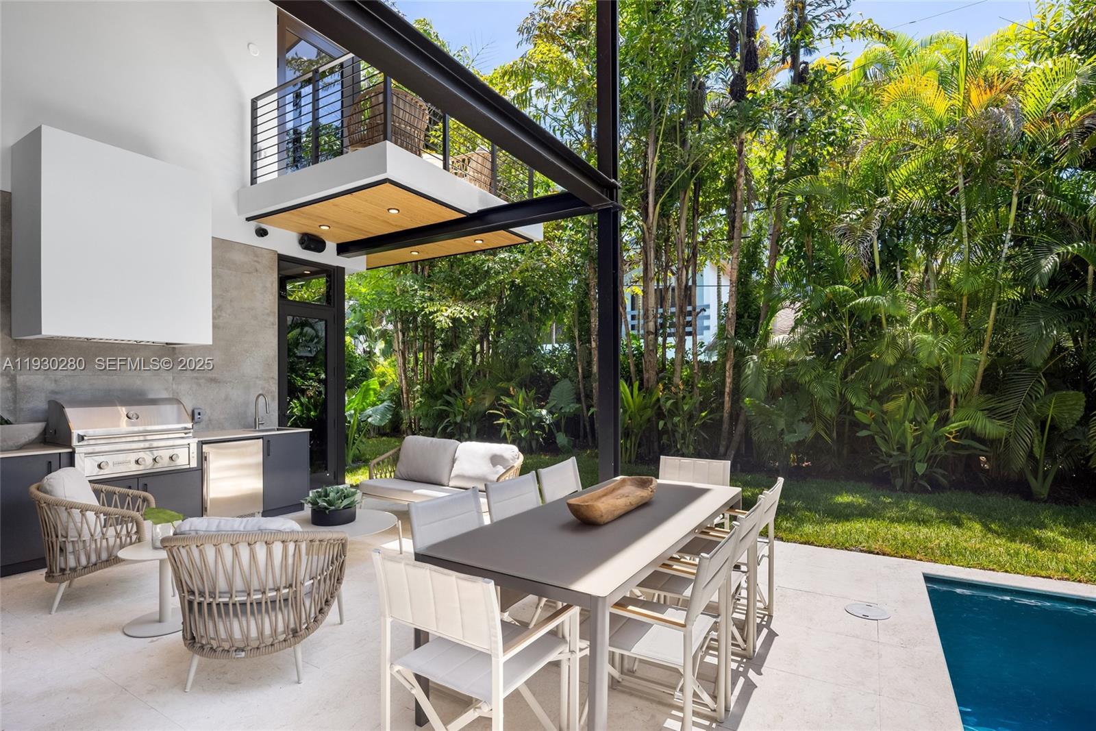 4024 Bonita Ave Miami, FL 33133