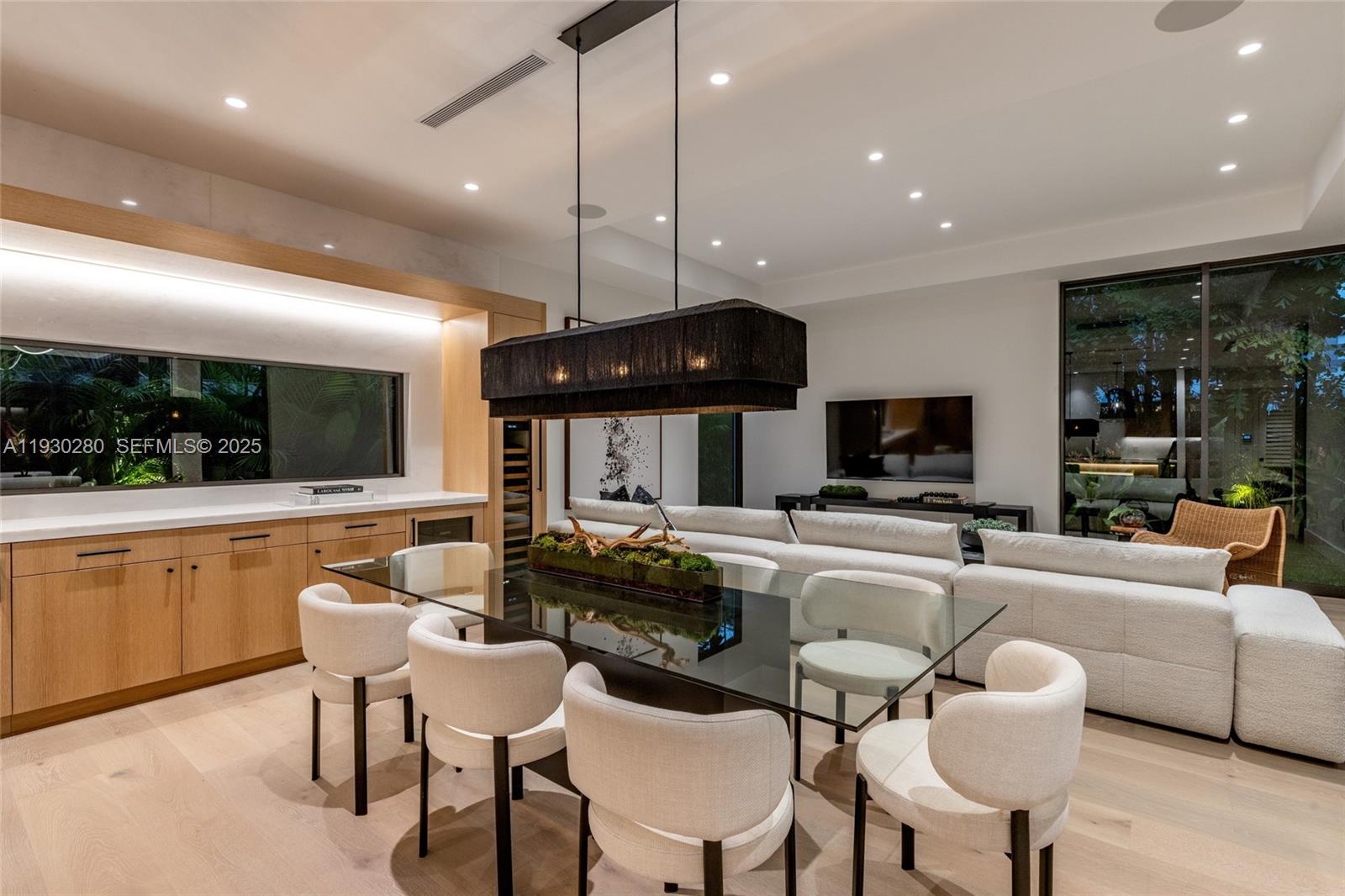 4024 Bonita Ave Miami, FL 33133