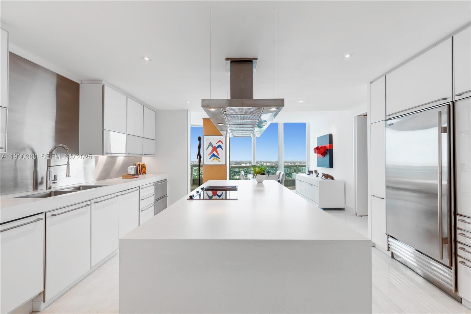 1643 Brickell Ave #PH 4901 + Dock Miami, FL 33129