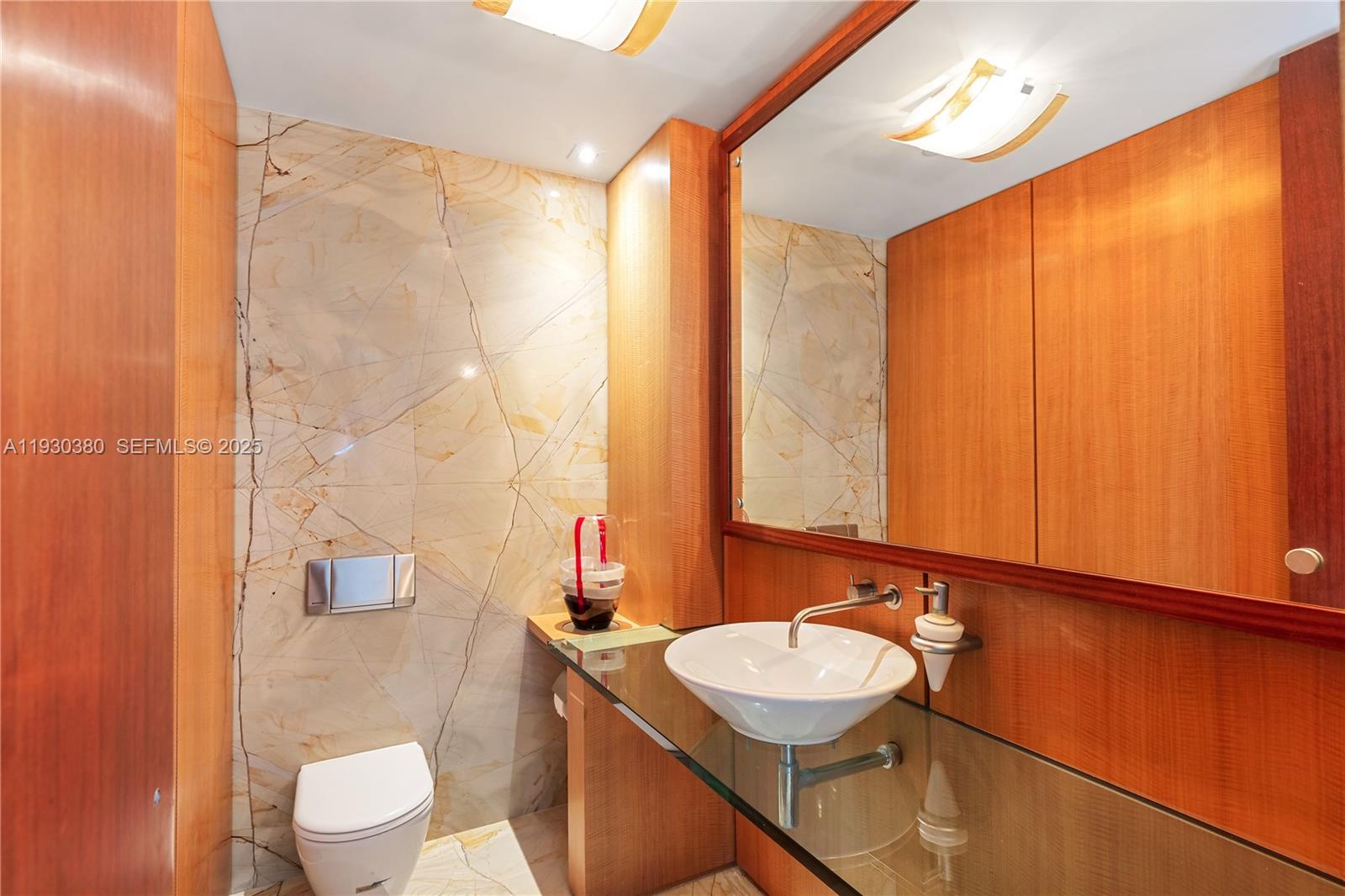 1643 Brickell Ave #PH 4901 + Dock Miami, FL 33129