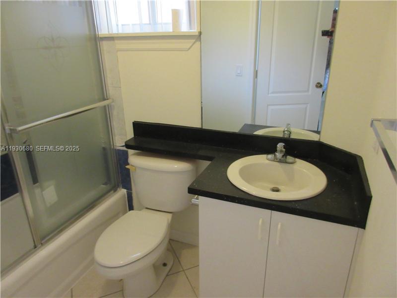 3090 Bird Ave #203 Coconut Grove, FL 33133