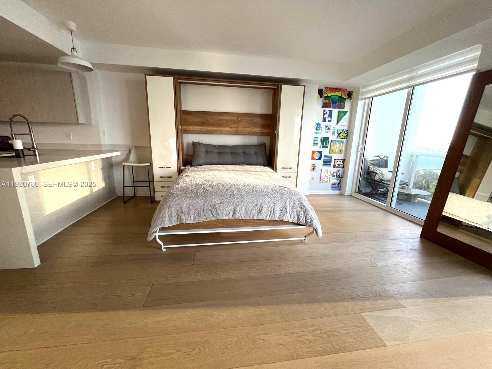 image Harbour House10