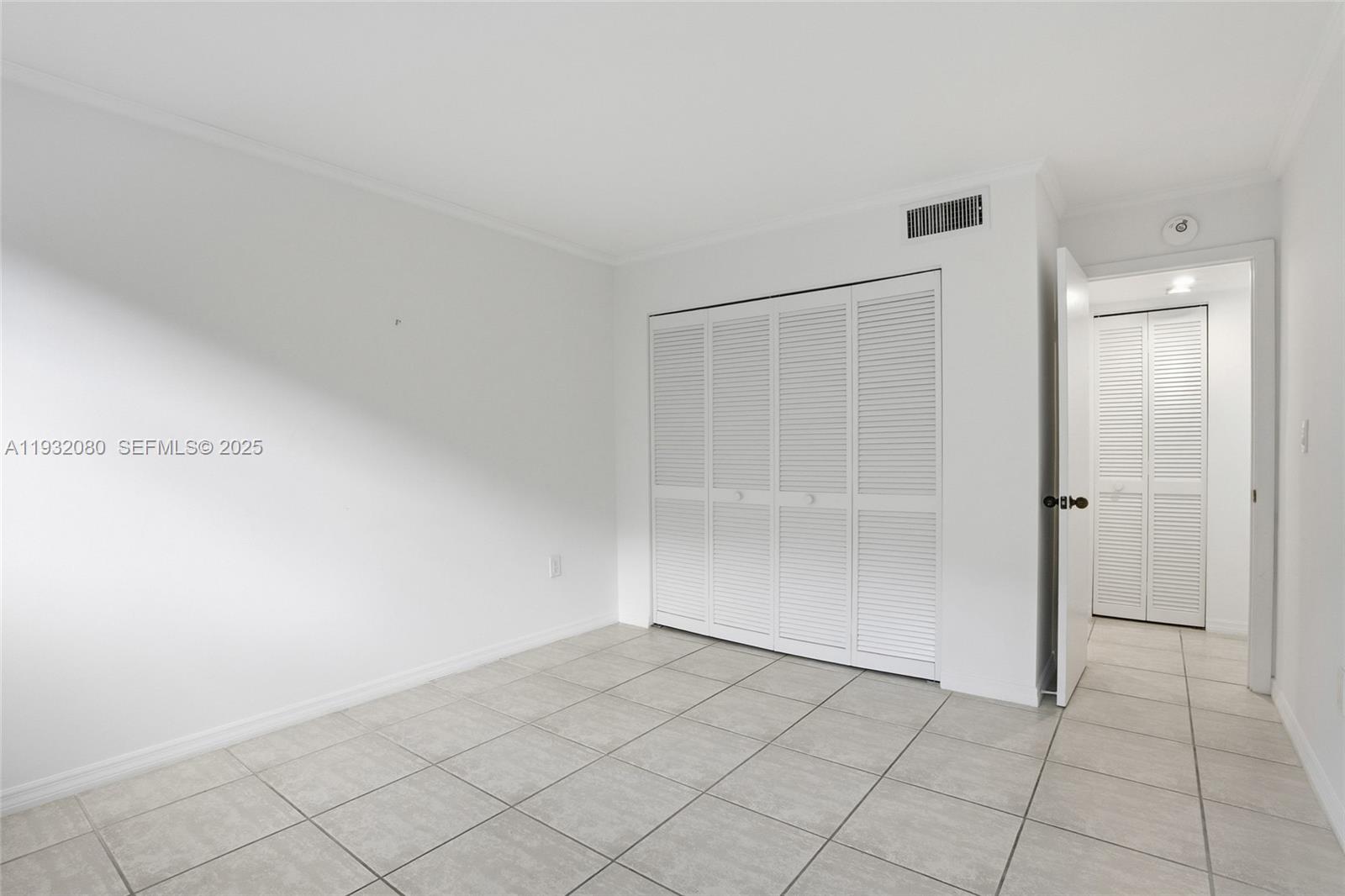 101 Ocean Ln Dr #108 Key Biscayne, FL 33149