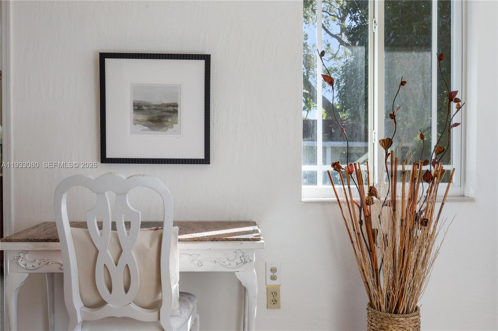 5685 SW 72nd Ave Miami, FL 33143