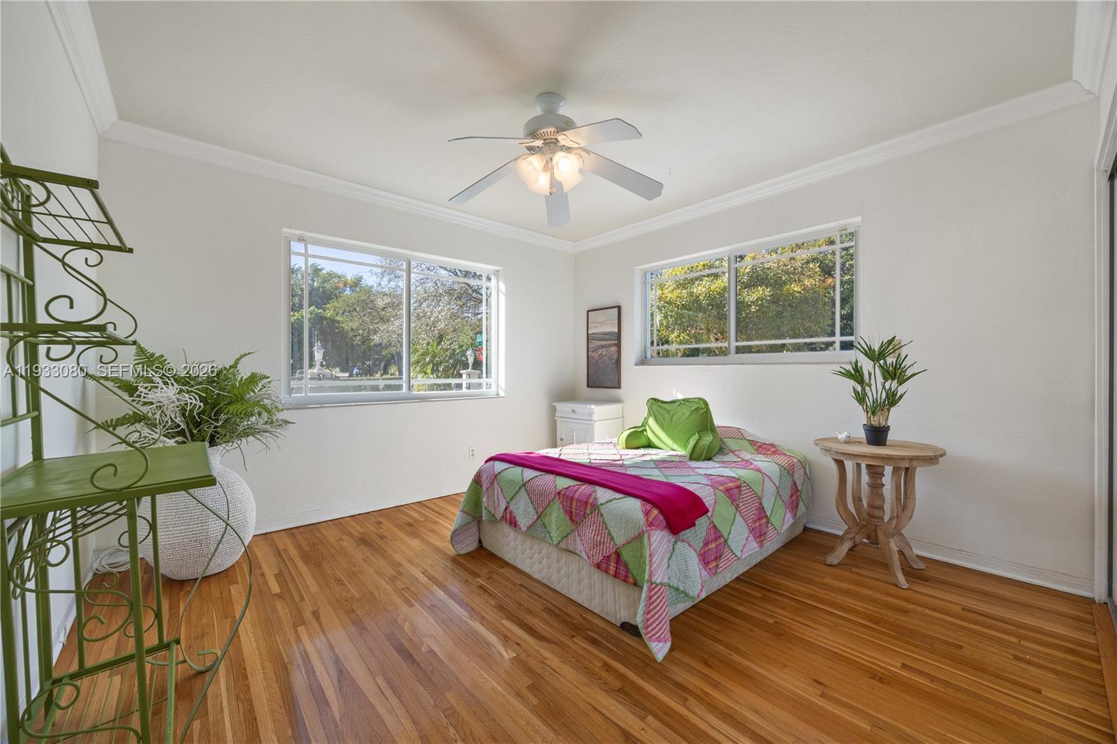 5685 SW 72nd Ave Miami, FL 33143