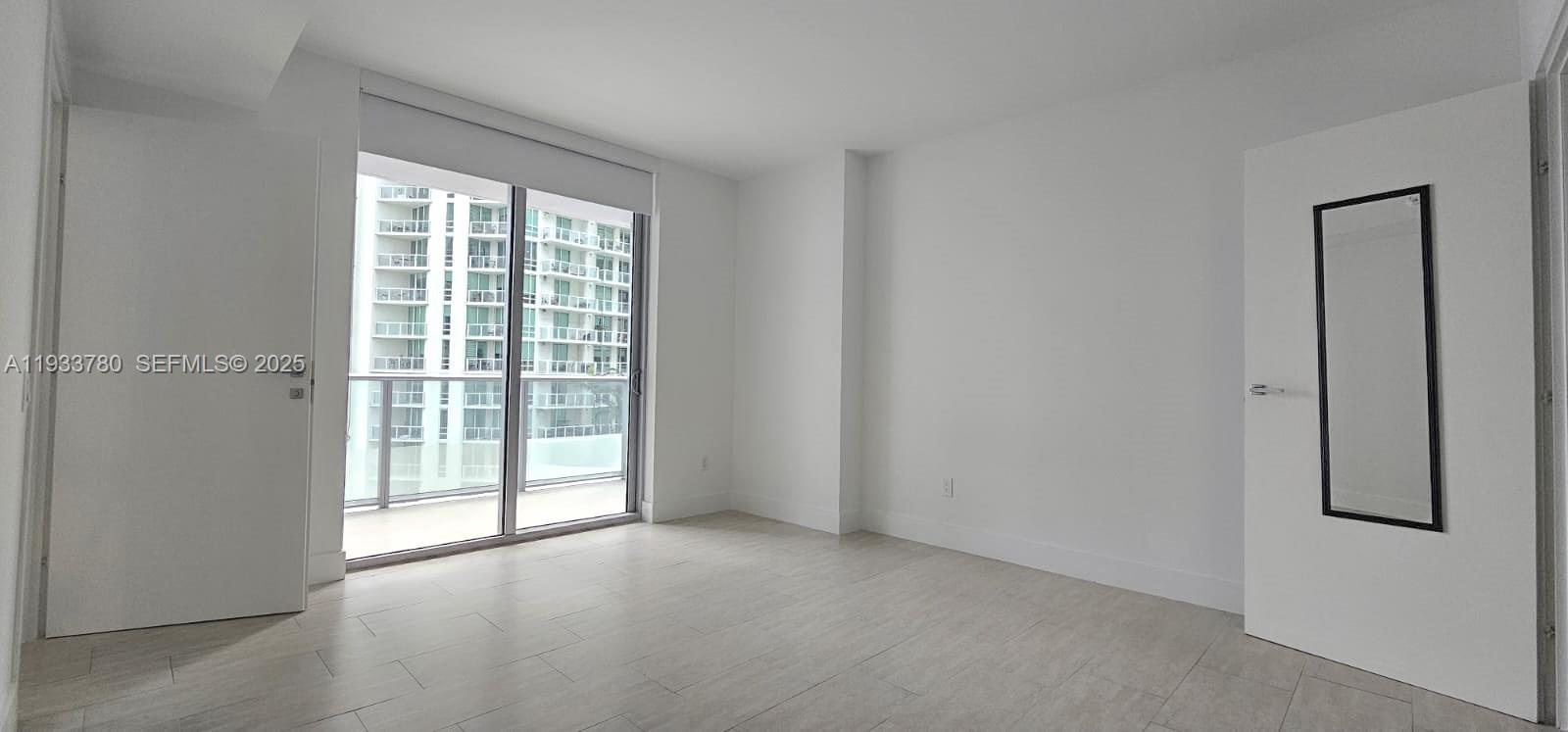 image Brickell House4