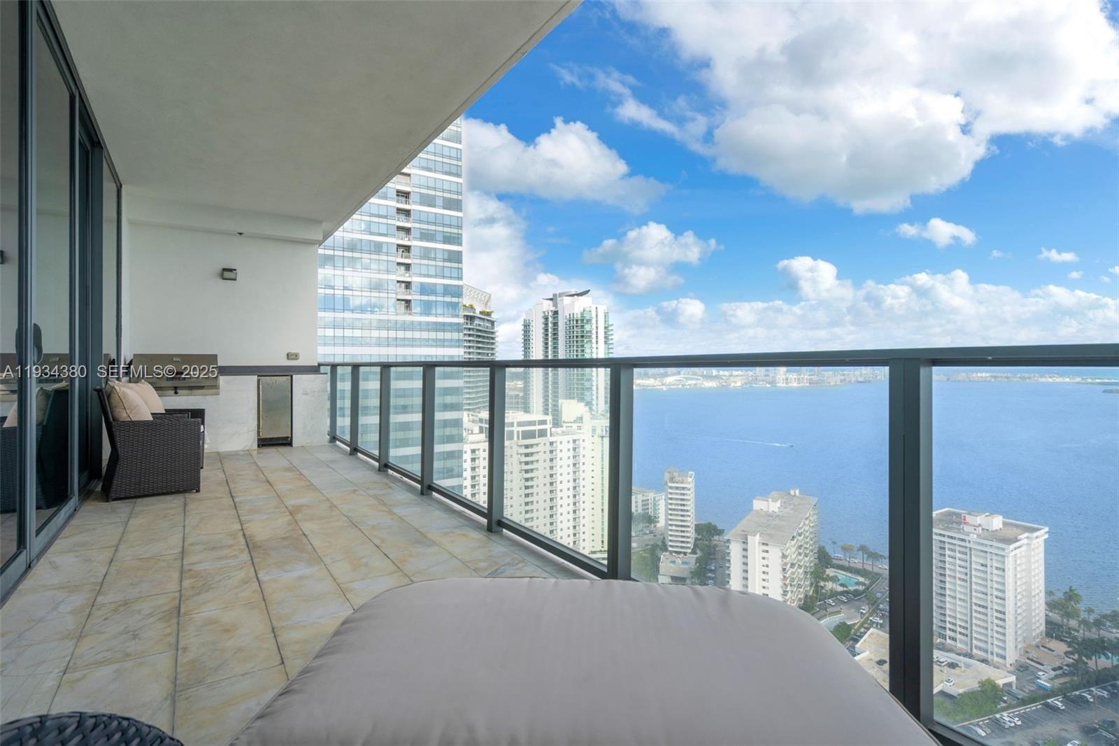 image Echo Brickell34
