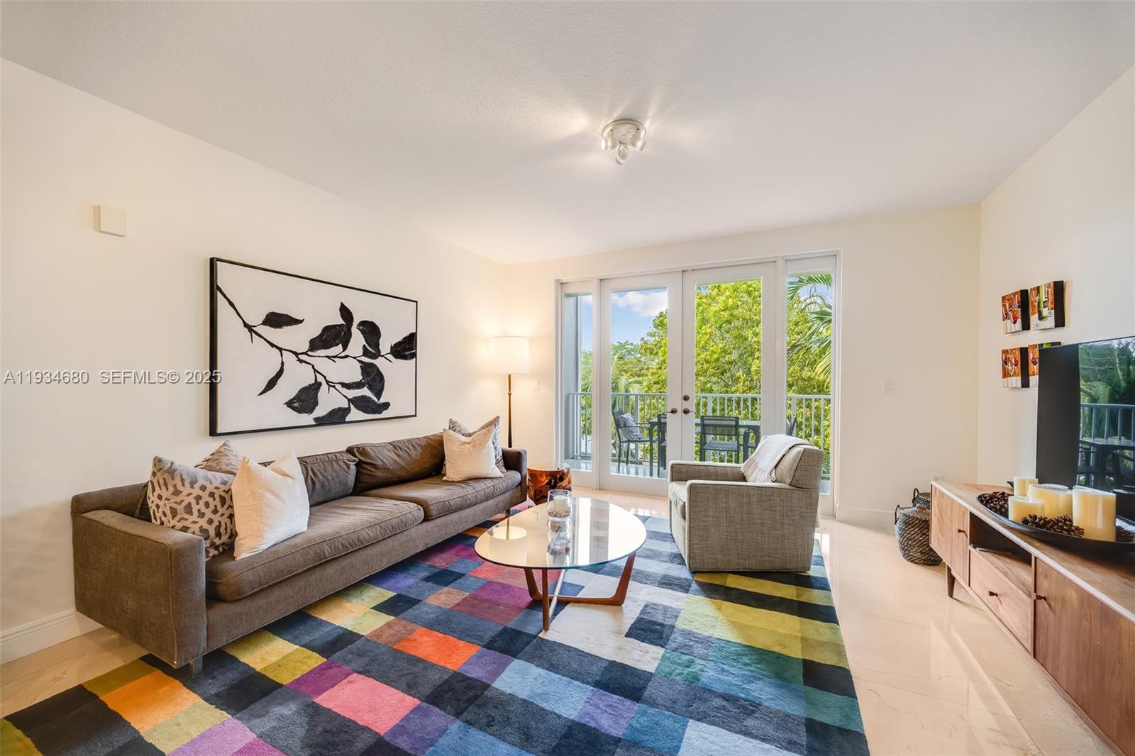 3540 Main Hwy #305 Coconut Grove, FL 33133