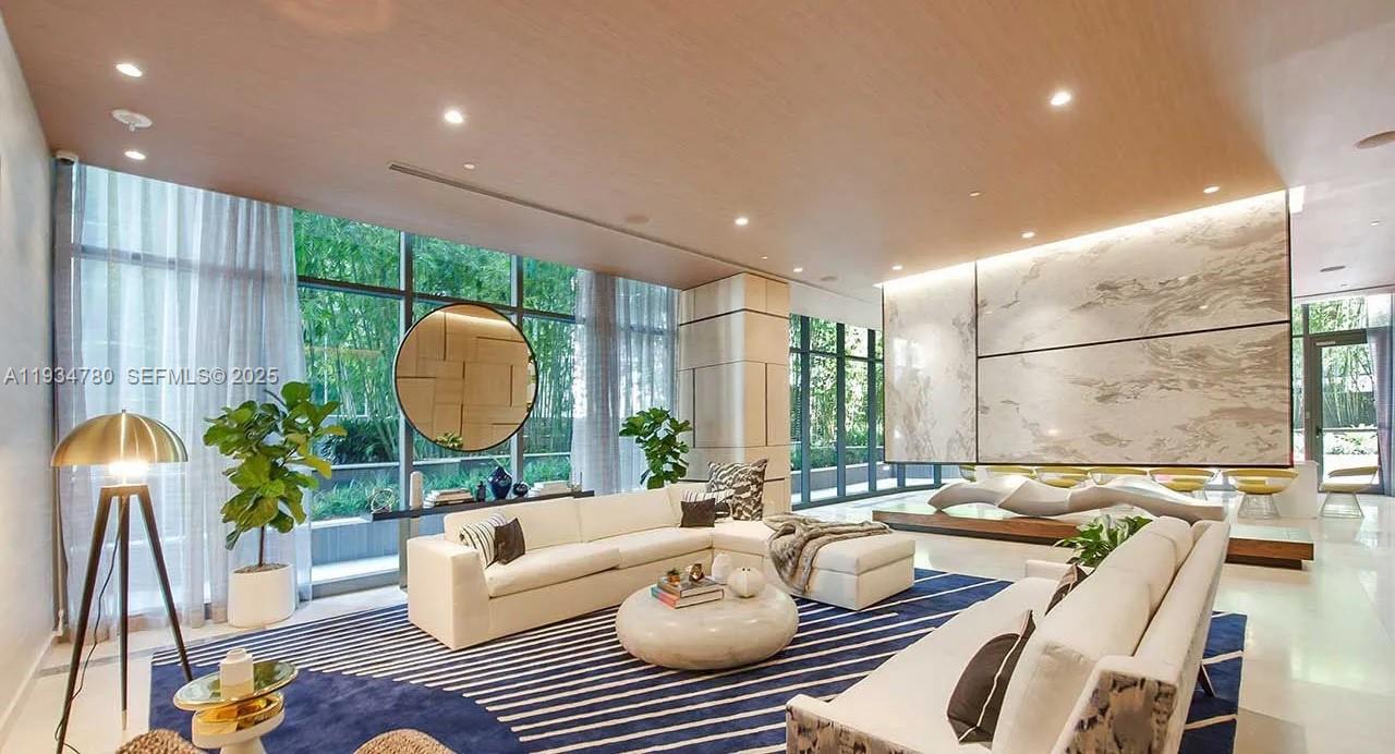 image Brickell Heights East19