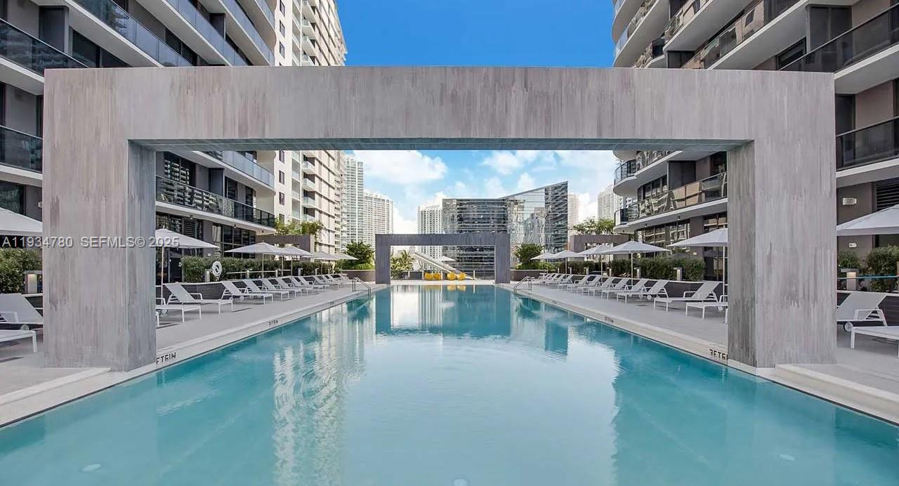 image Brickell Heights East8