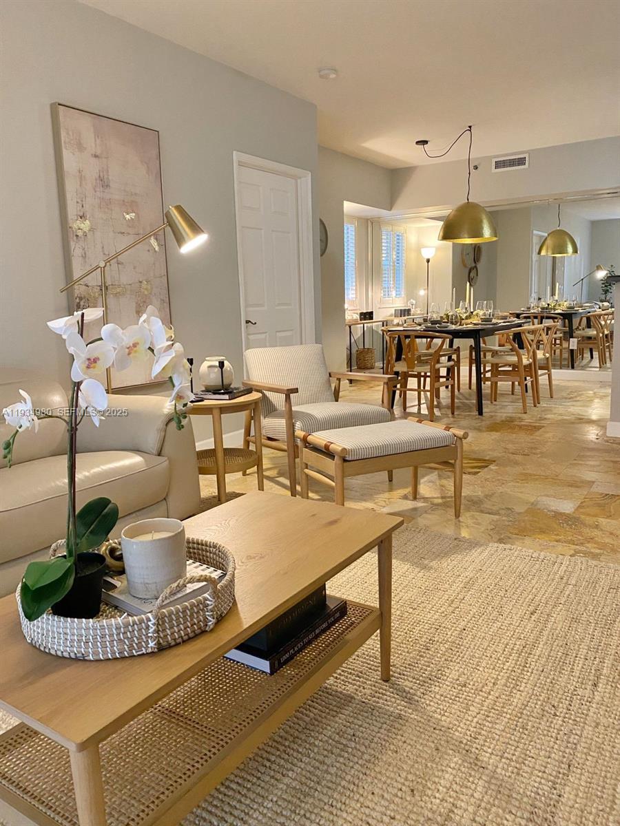 19501 E Country Clb Dr #9108 Aventura, FL 33180