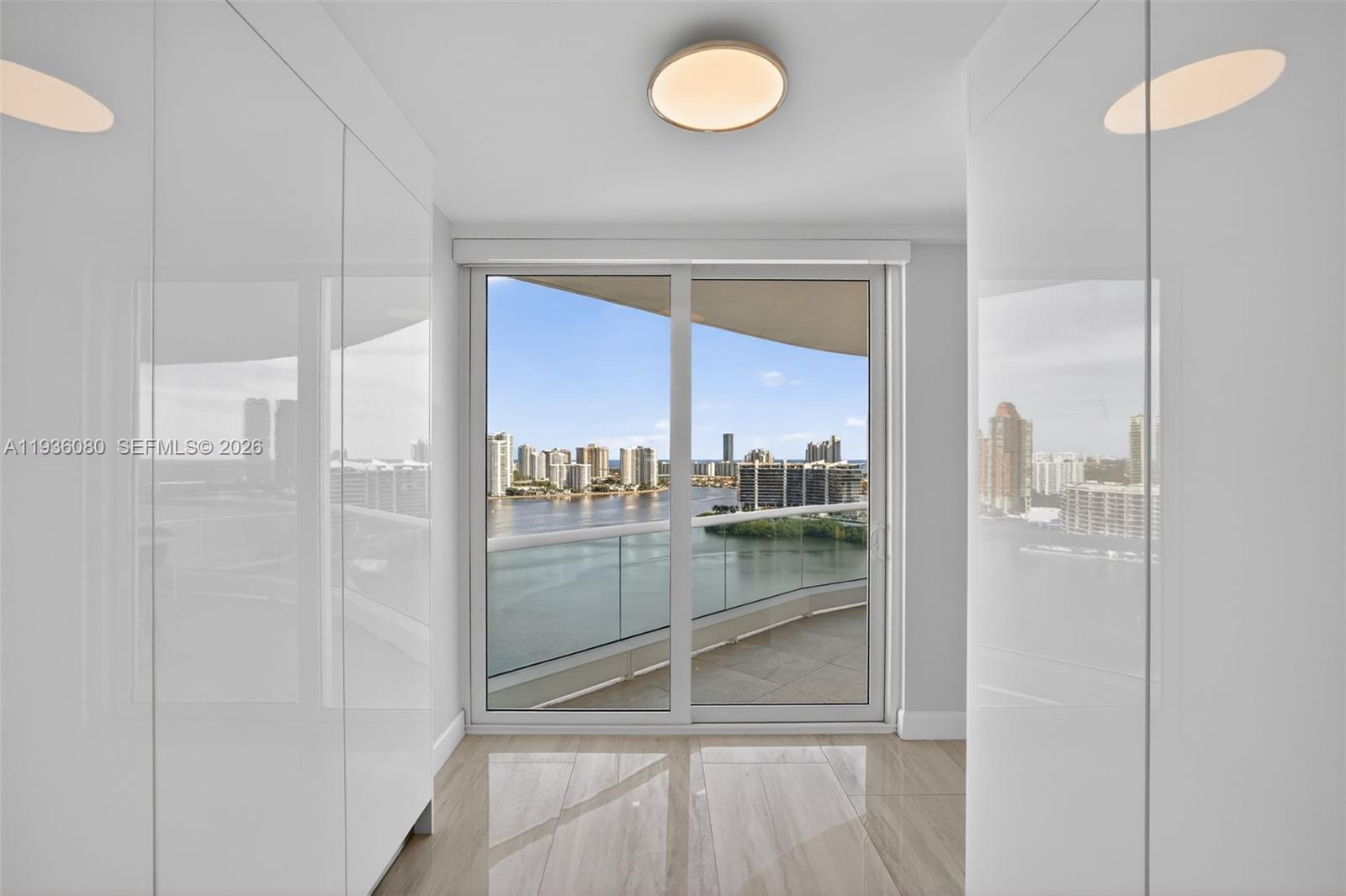 7000 Island Blvd #2306 Aventura, FL 33160