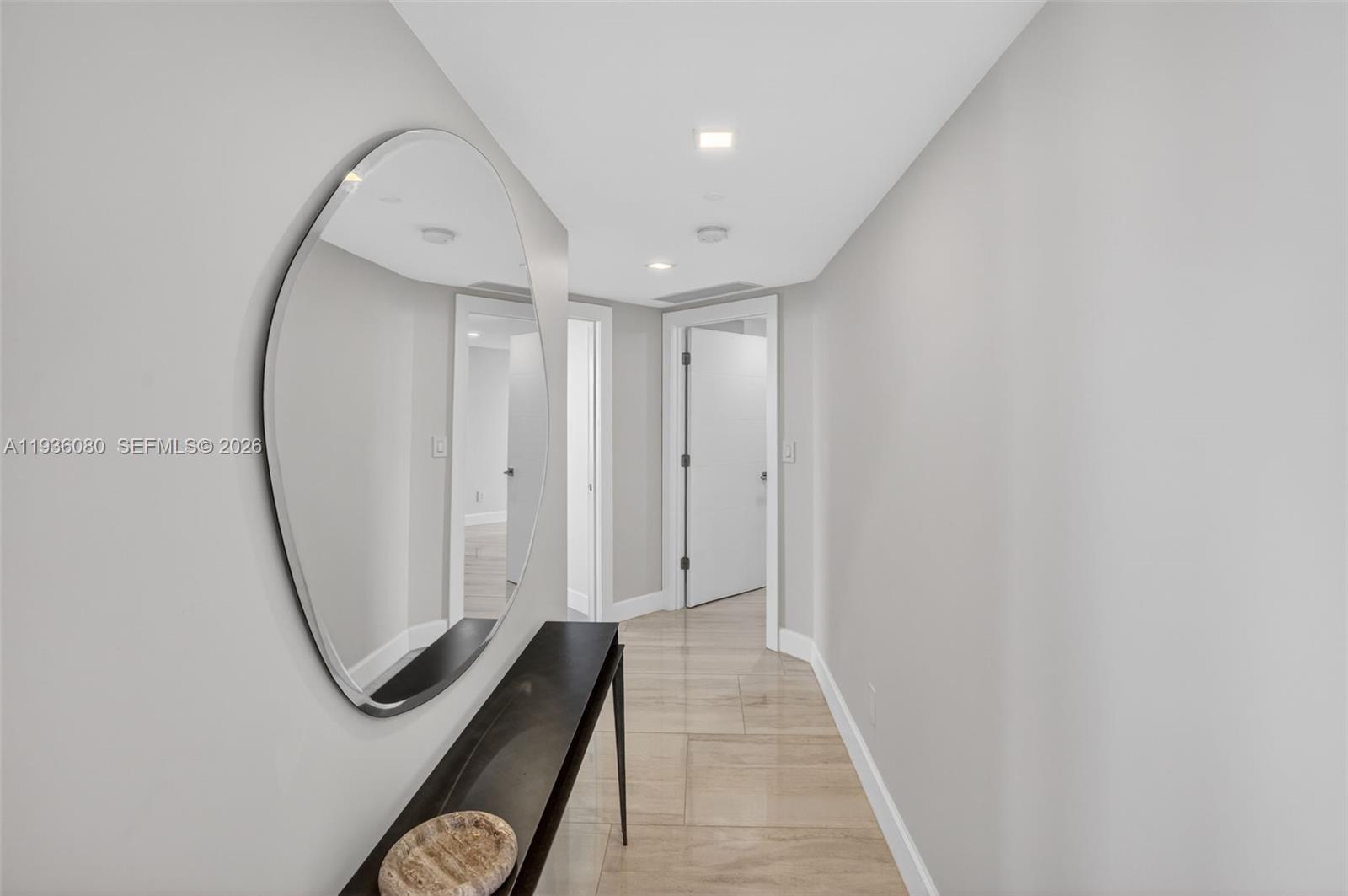 7000 Island Blvd #2306 Aventura, FL 33160