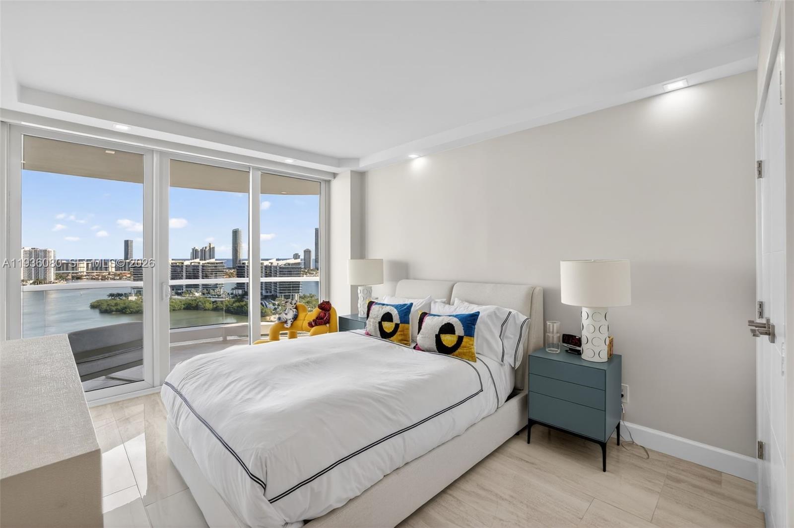 7000 Island Blvd #2306 Aventura, FL 33160