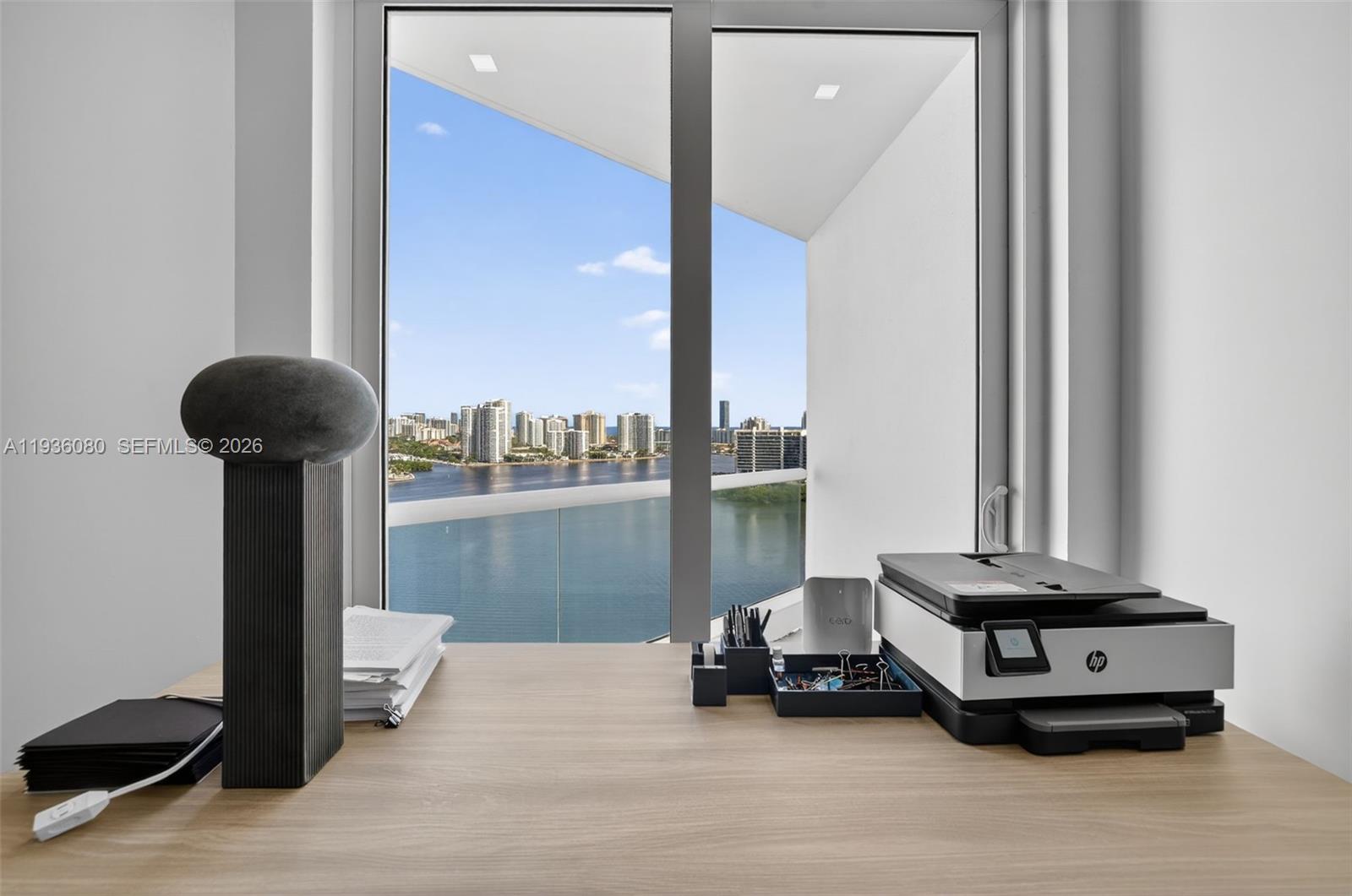 7000 Island Blvd #2306 Aventura, FL 33160