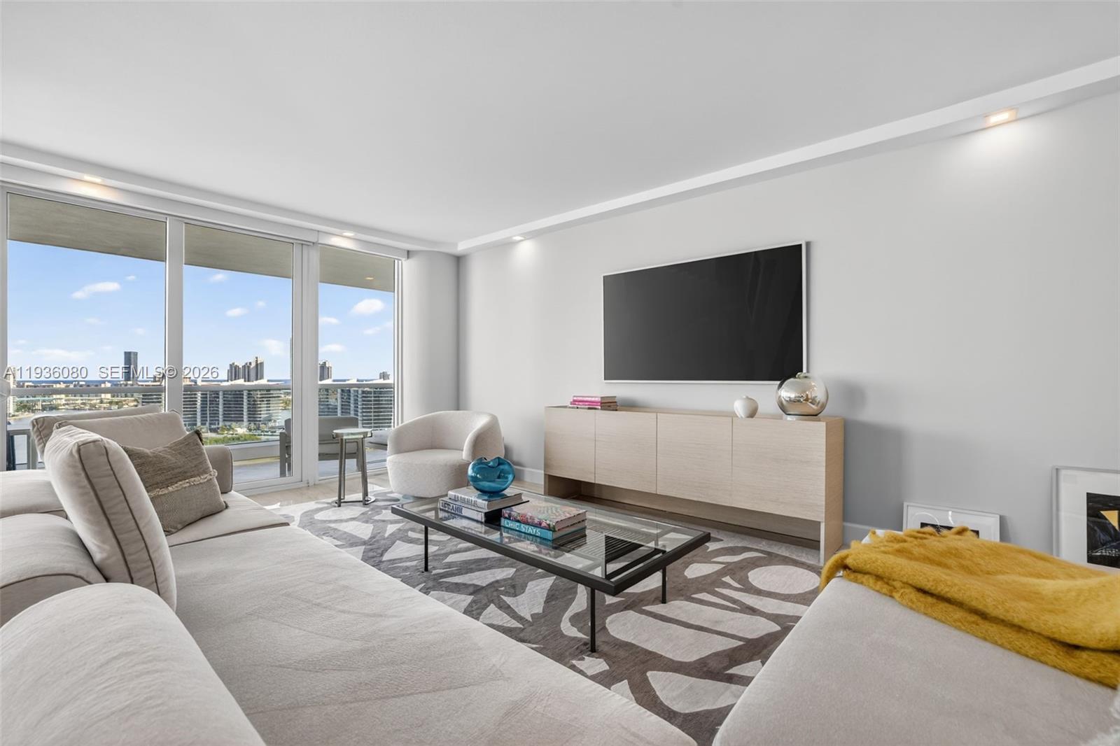 7000 Island Blvd #2306 Aventura, FL 33160