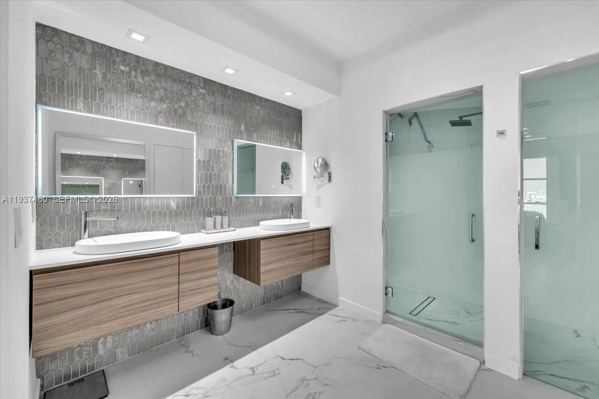 image Portofino Tower13