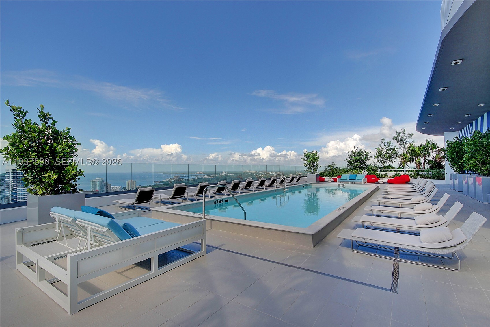 image Brickell Heights East39