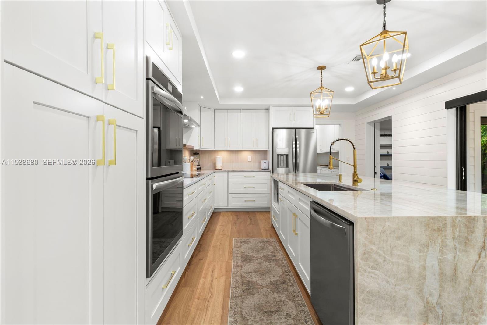 3540 NE 28th Ave Lighthouse Point, FL 33064