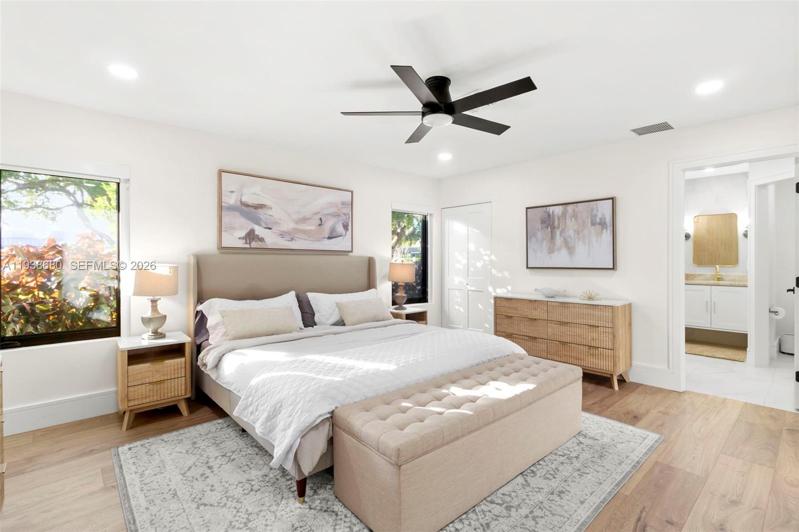 3540 NE 28th Ave Lighthouse Point, FL 33064