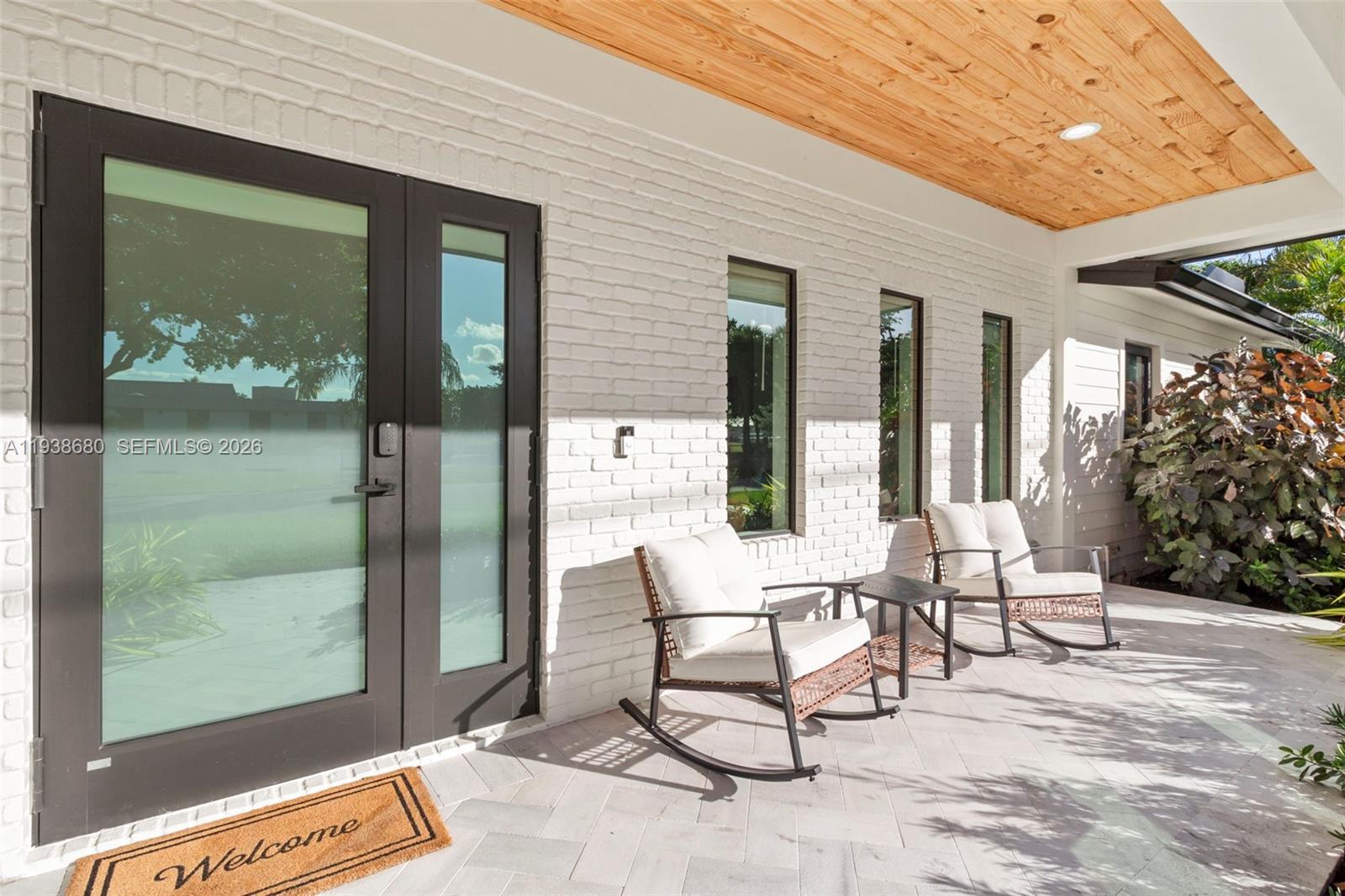 3540 NE 28th Ave Lighthouse Point, FL 33064