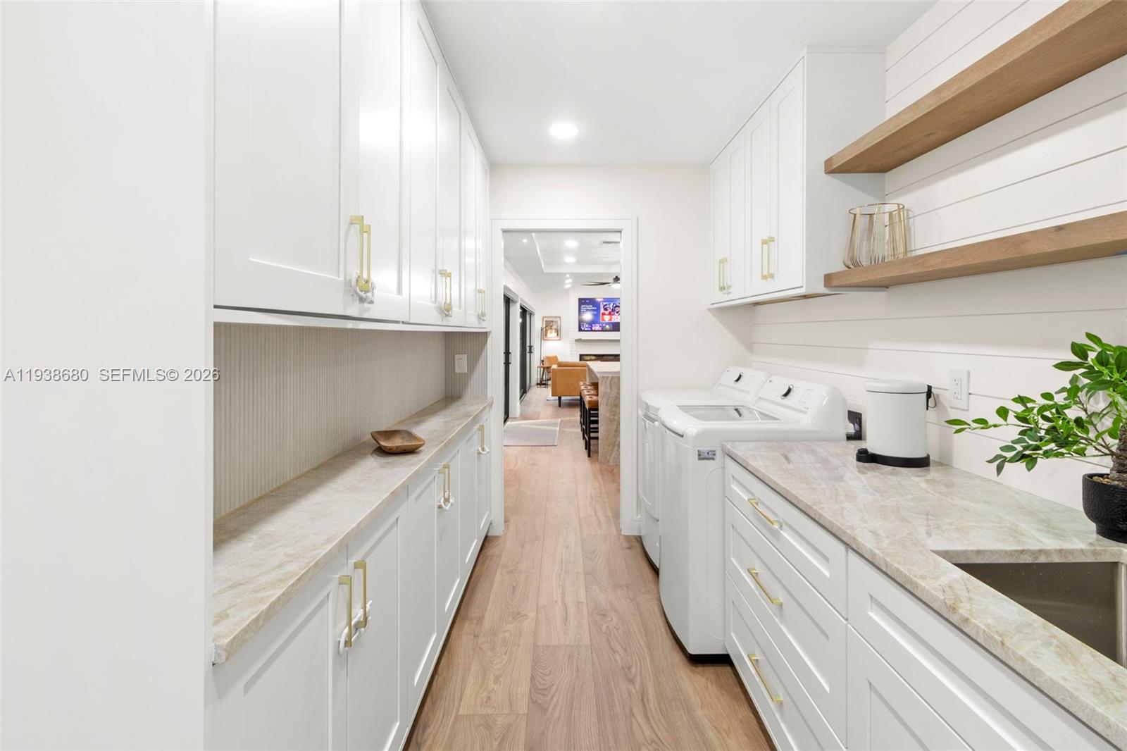 3540 NE 28th Ave Lighthouse Point, FL 33064