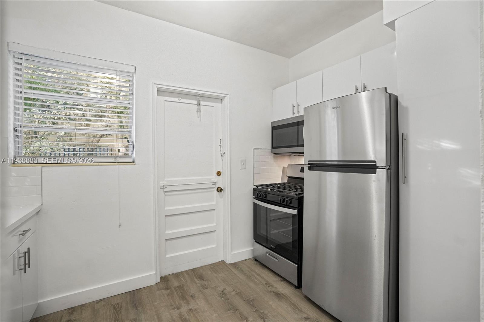 4172 Chase Ave #3 Miami Beach, FL 33140